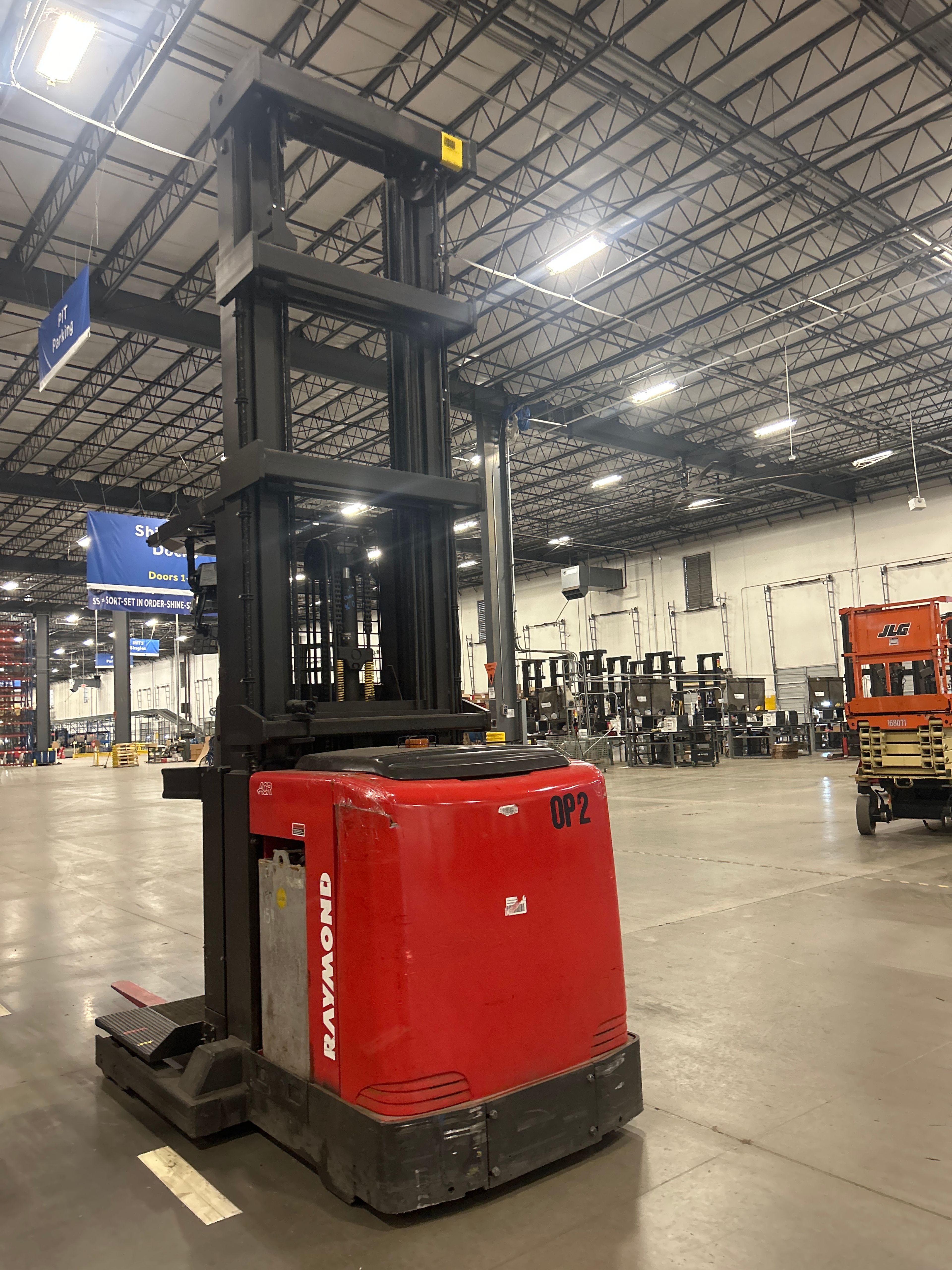 Raymond Order Picker - Wire Guided - Document 2