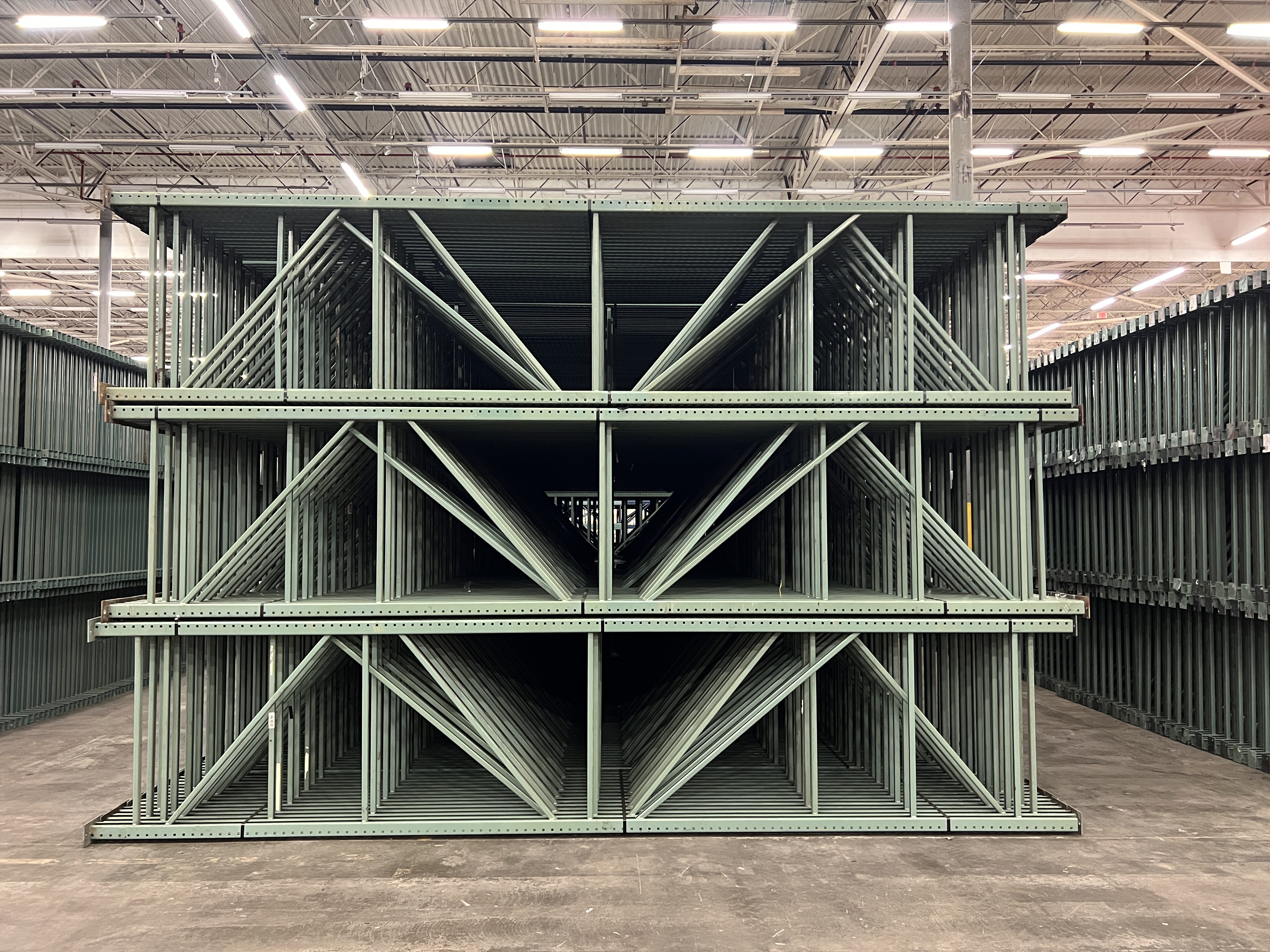 Upright Frame - 48" x 18'6" Teardrop