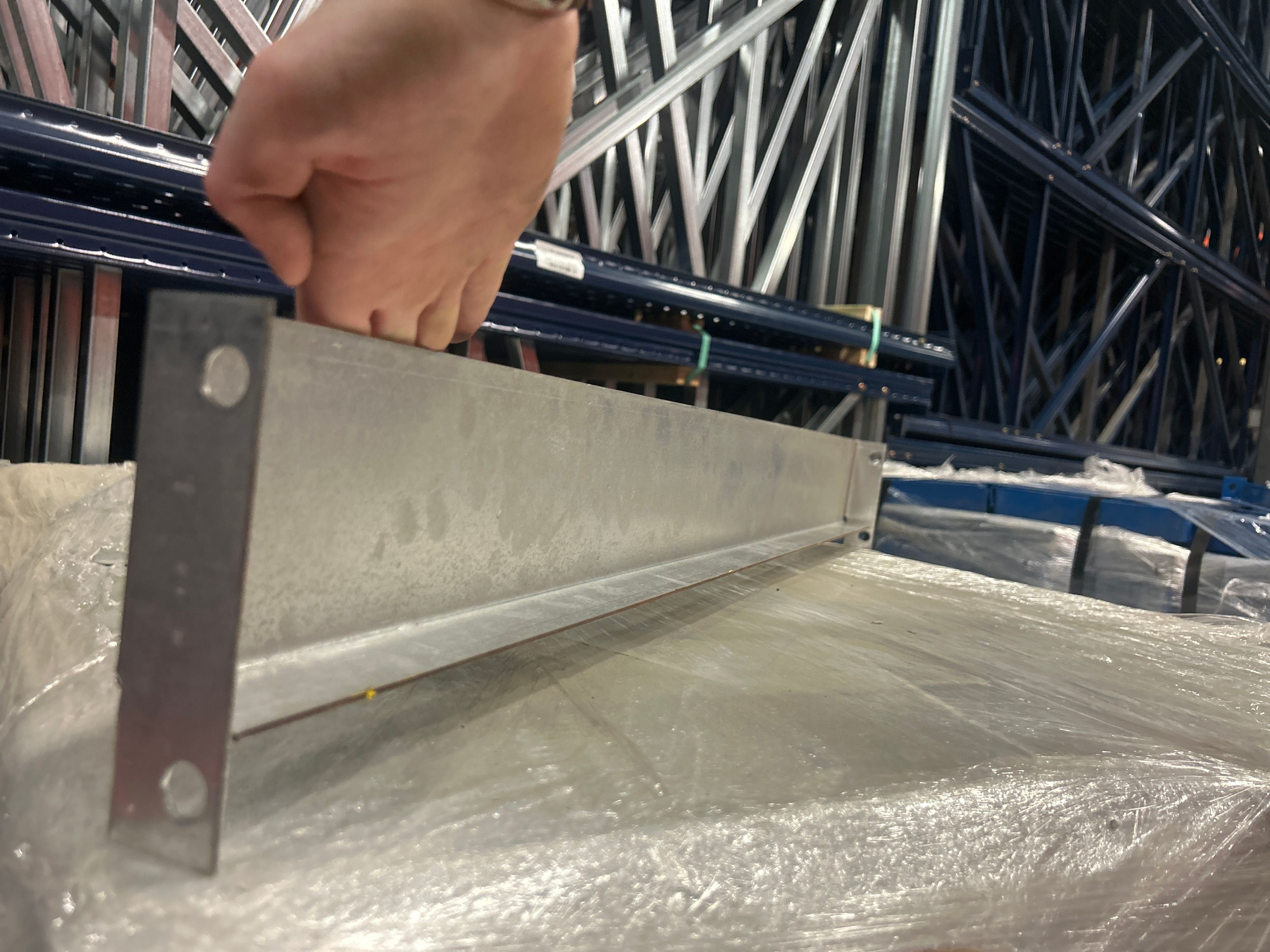 Row Spacer - 42" x 4" - Document 2