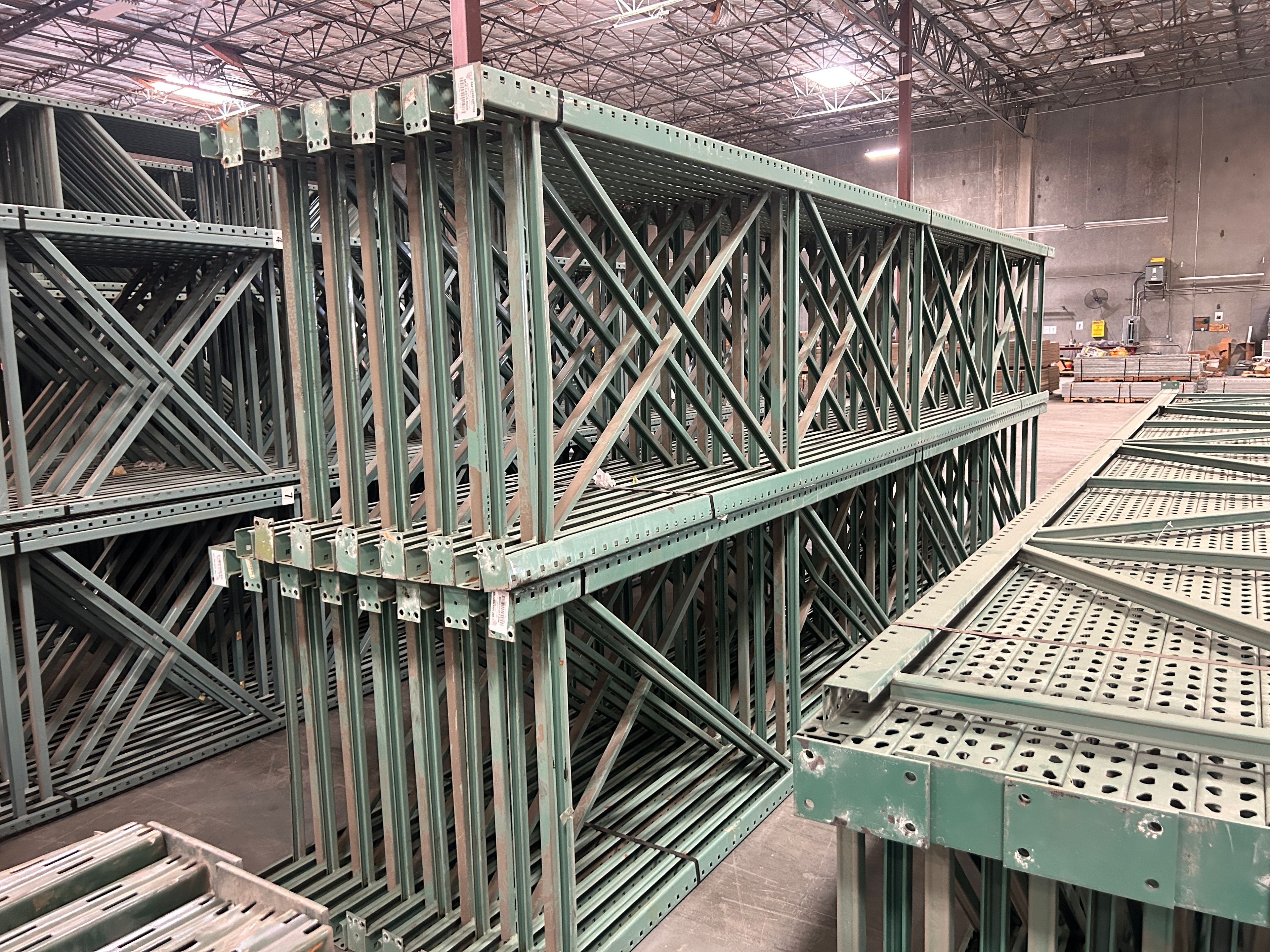 Upright Frame - 44" x 20'  - Teardrop - Document 1