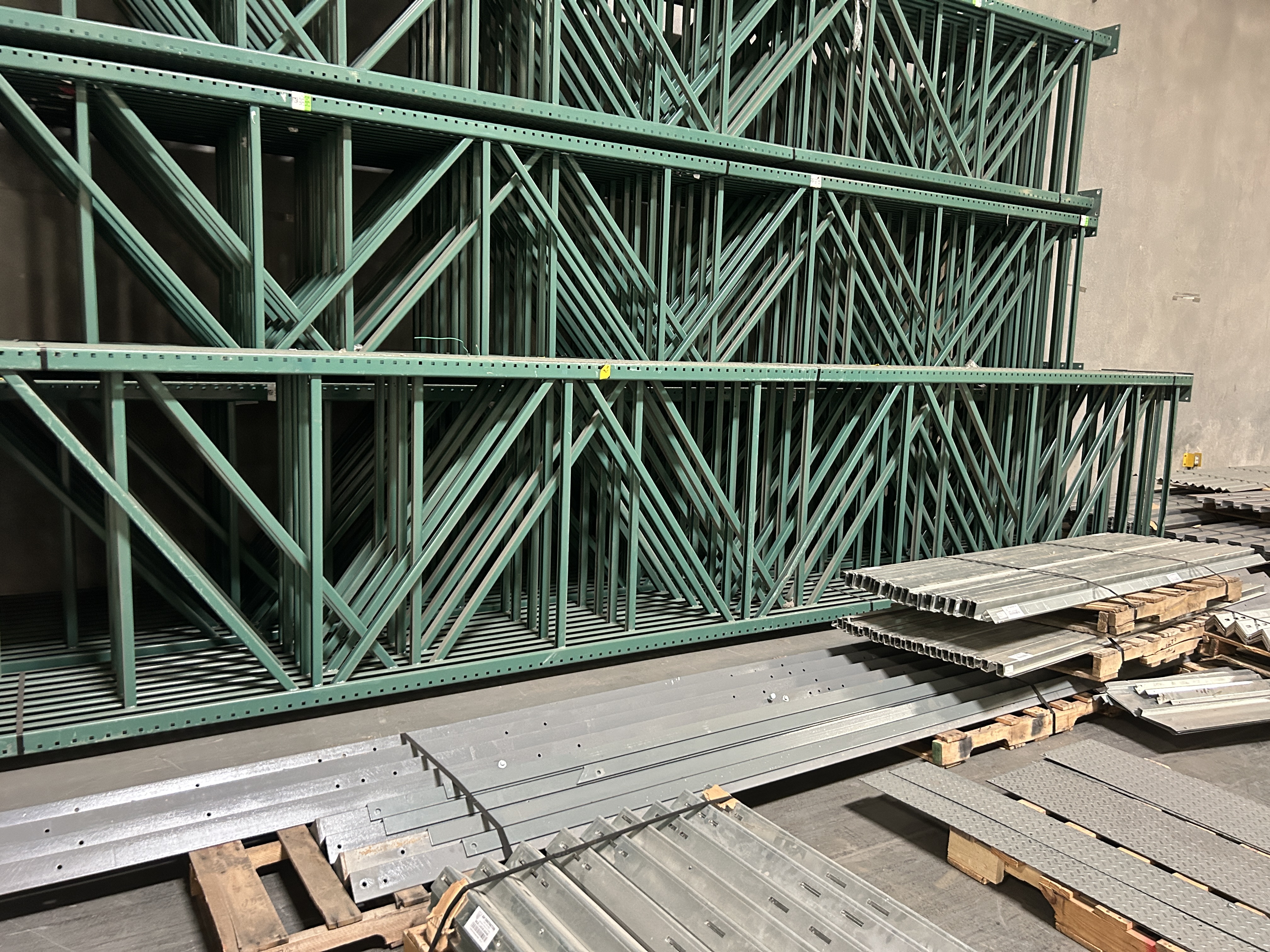 Upright Frame - 54" x 23' 6" - Teardrop