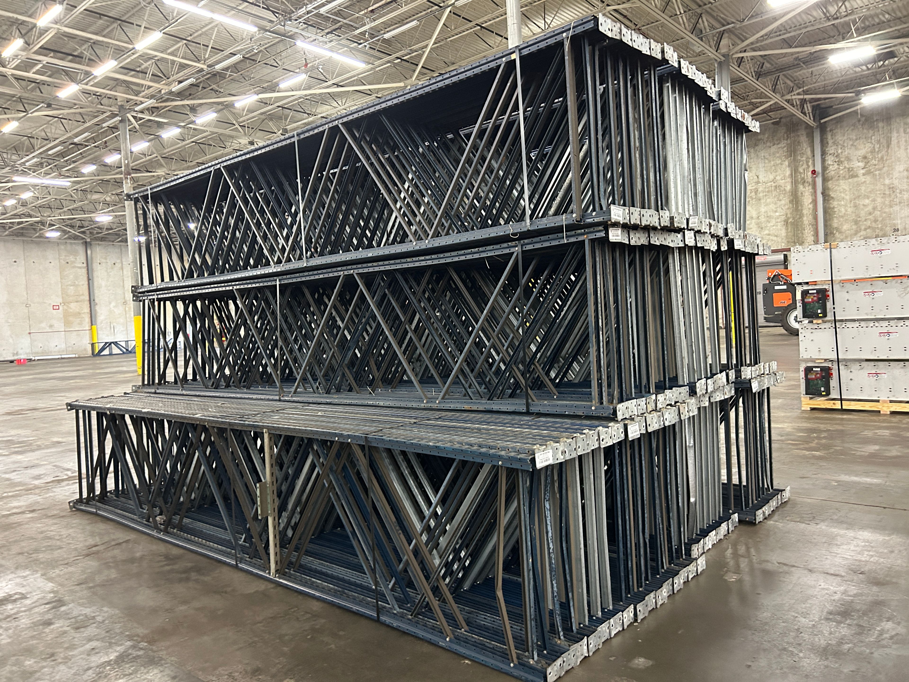 Riveted Shelving - Upright Frame