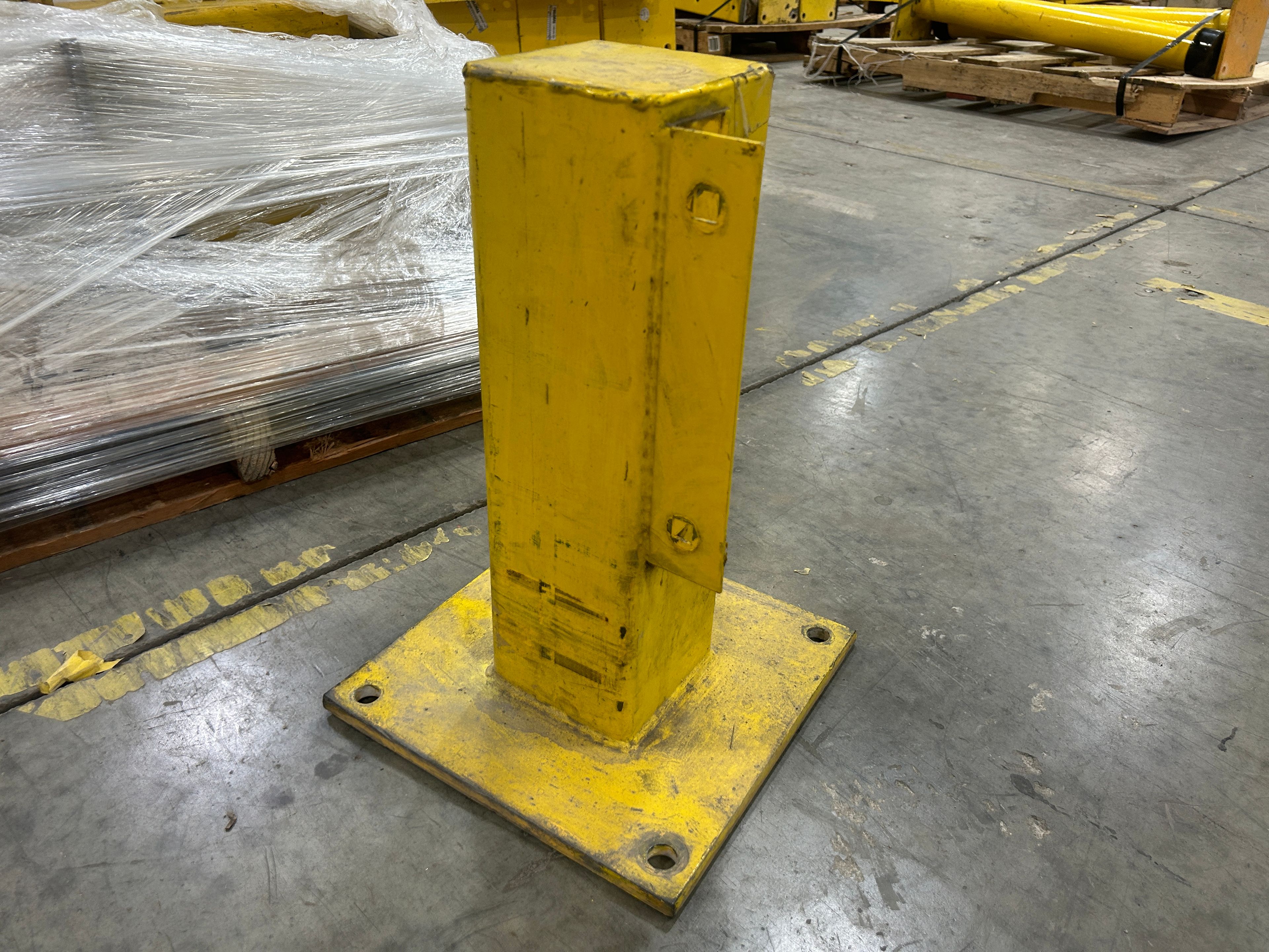 Guardrail Post - 18" x 5" - Si - Document 2