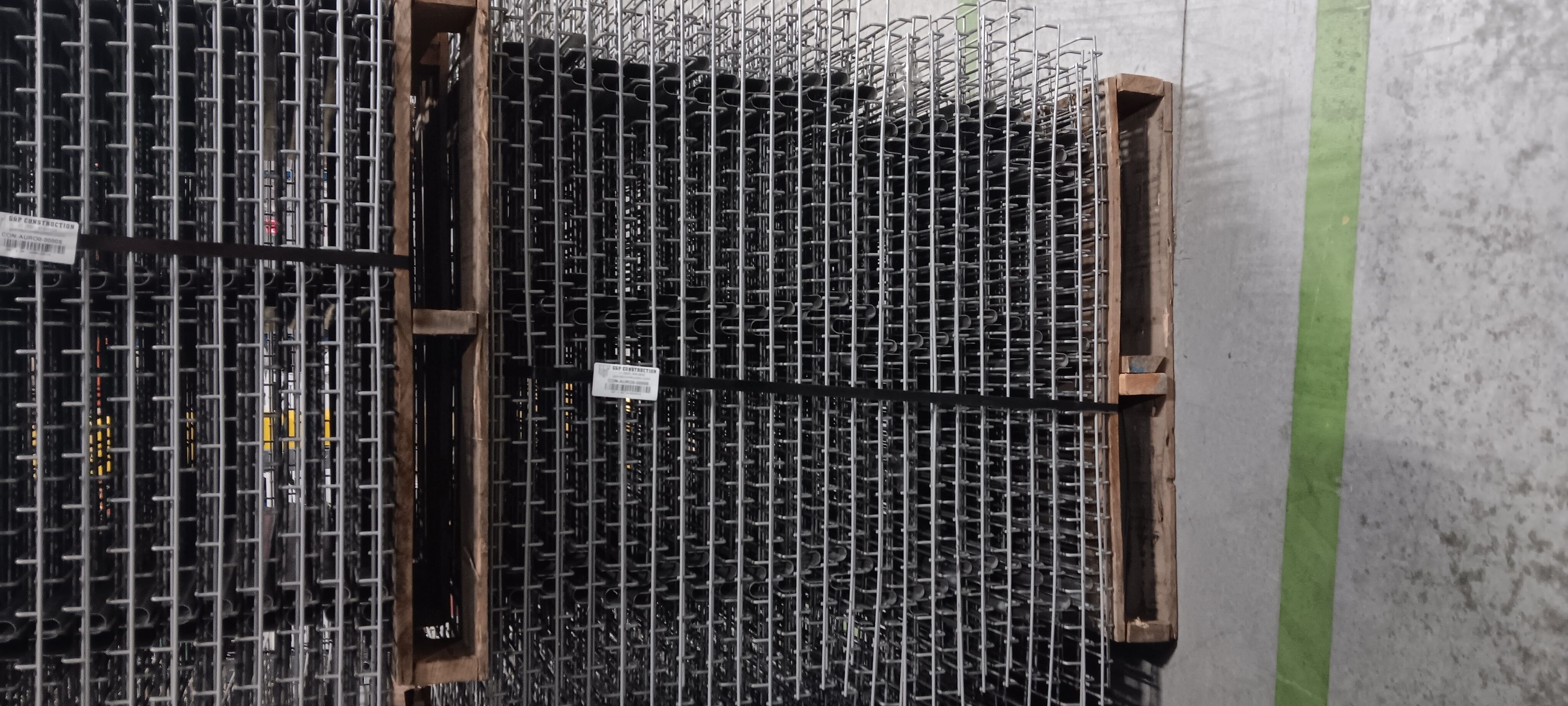 Wire Deck - 48" x 46" - Outside Waterfall - Document 2