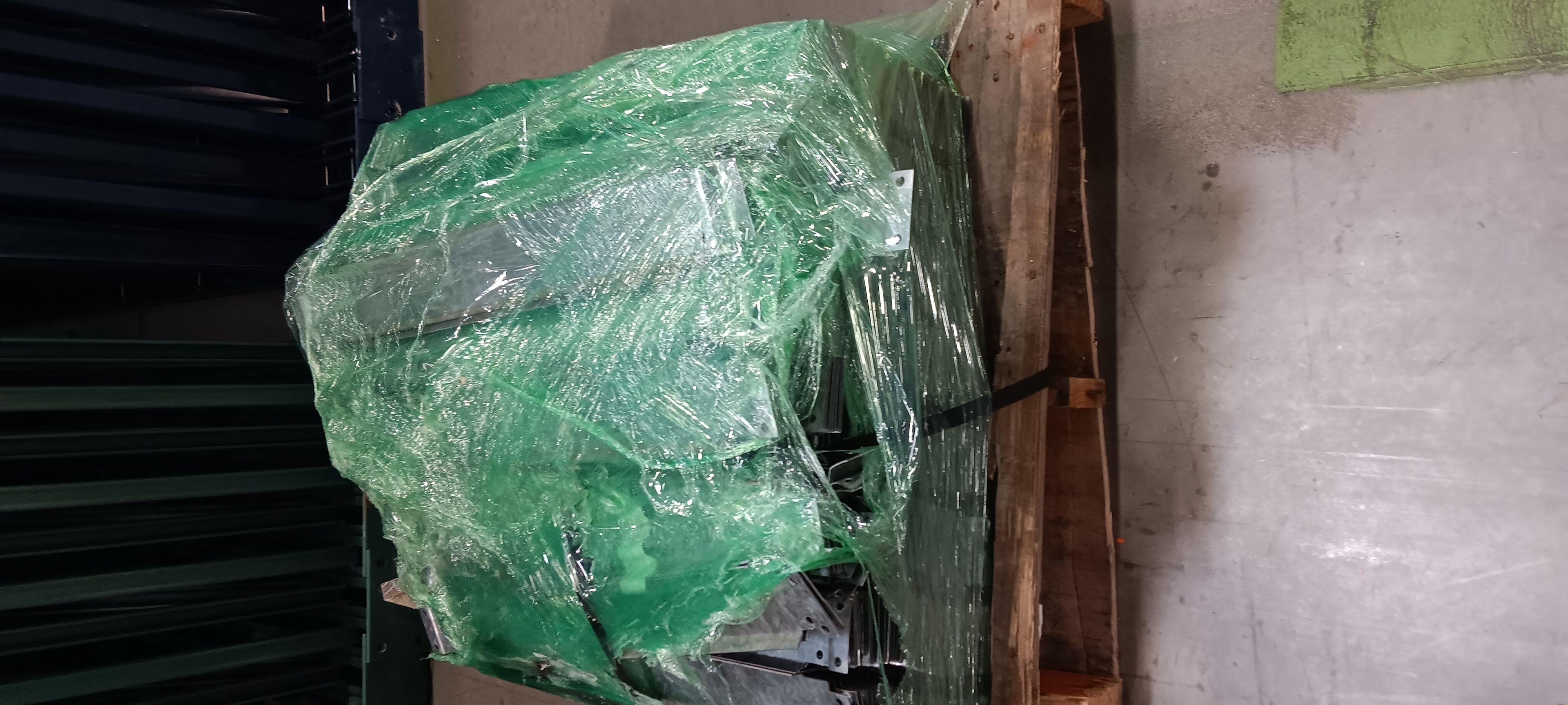 Row Spacer - 24" x 4" - Document 3