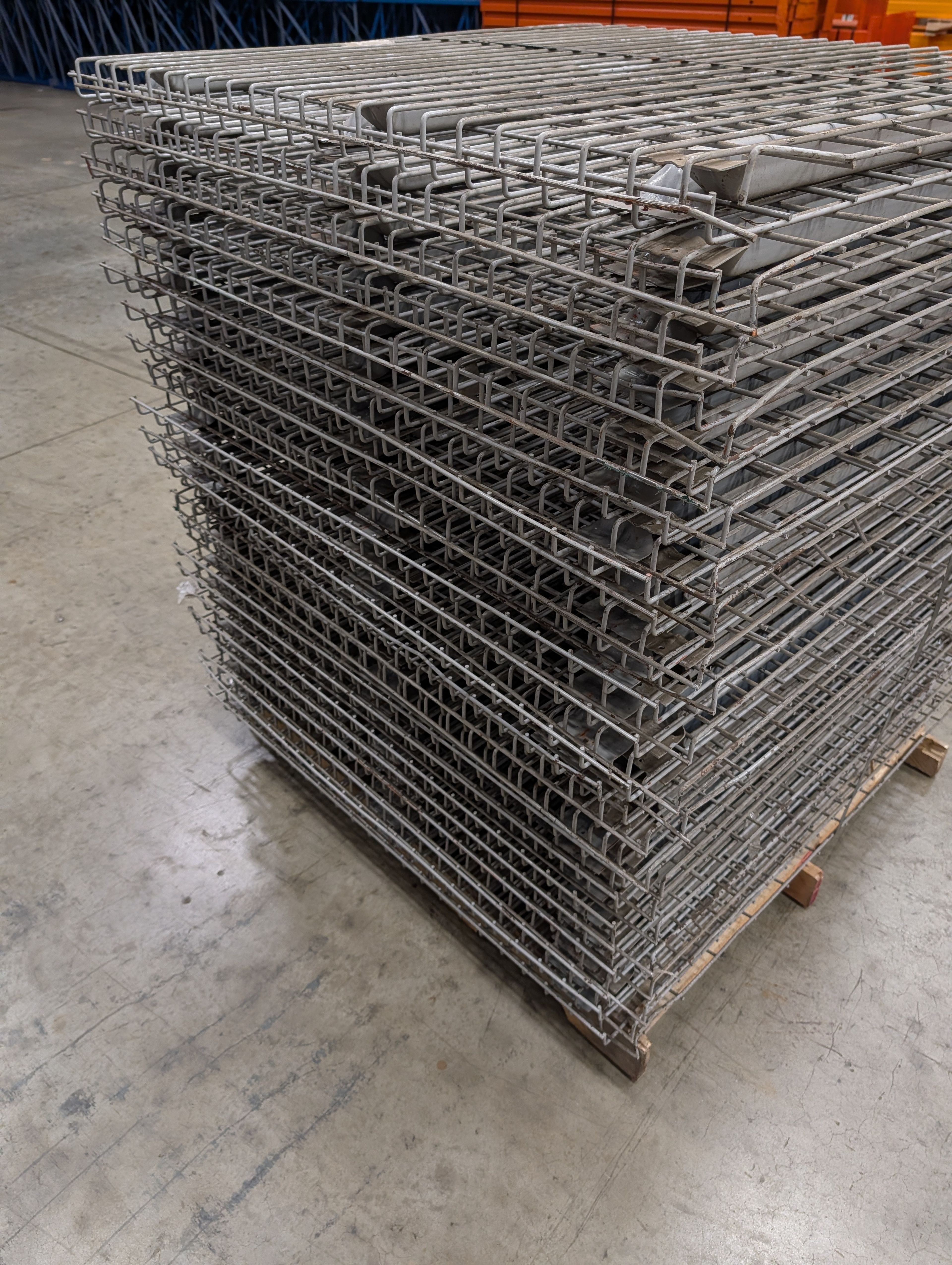 Wire Deck - 44" x 46" - Flared Outside Waterfall - Document 3
