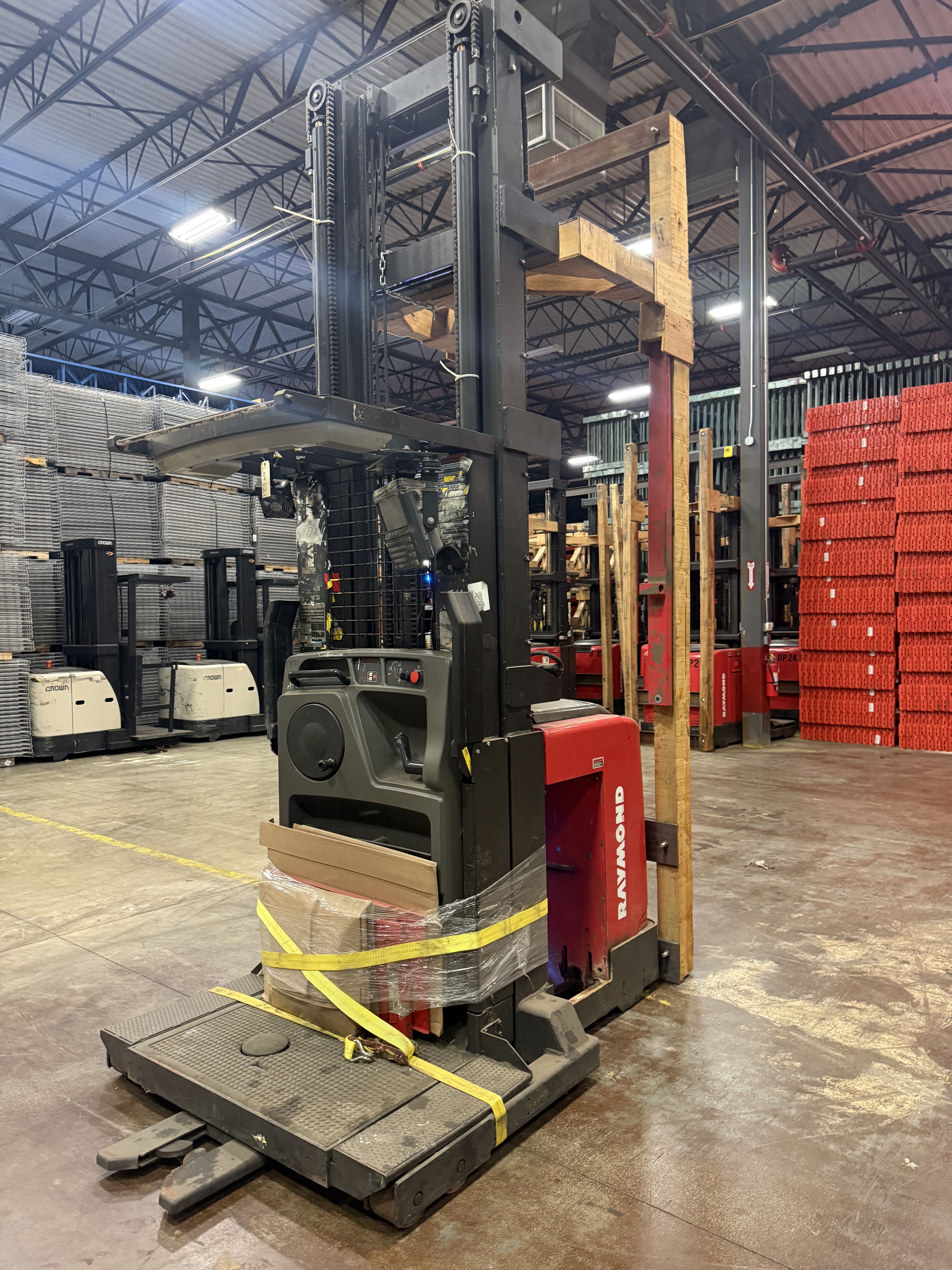 Raymond Order Picker - Wire Guided - Document 5