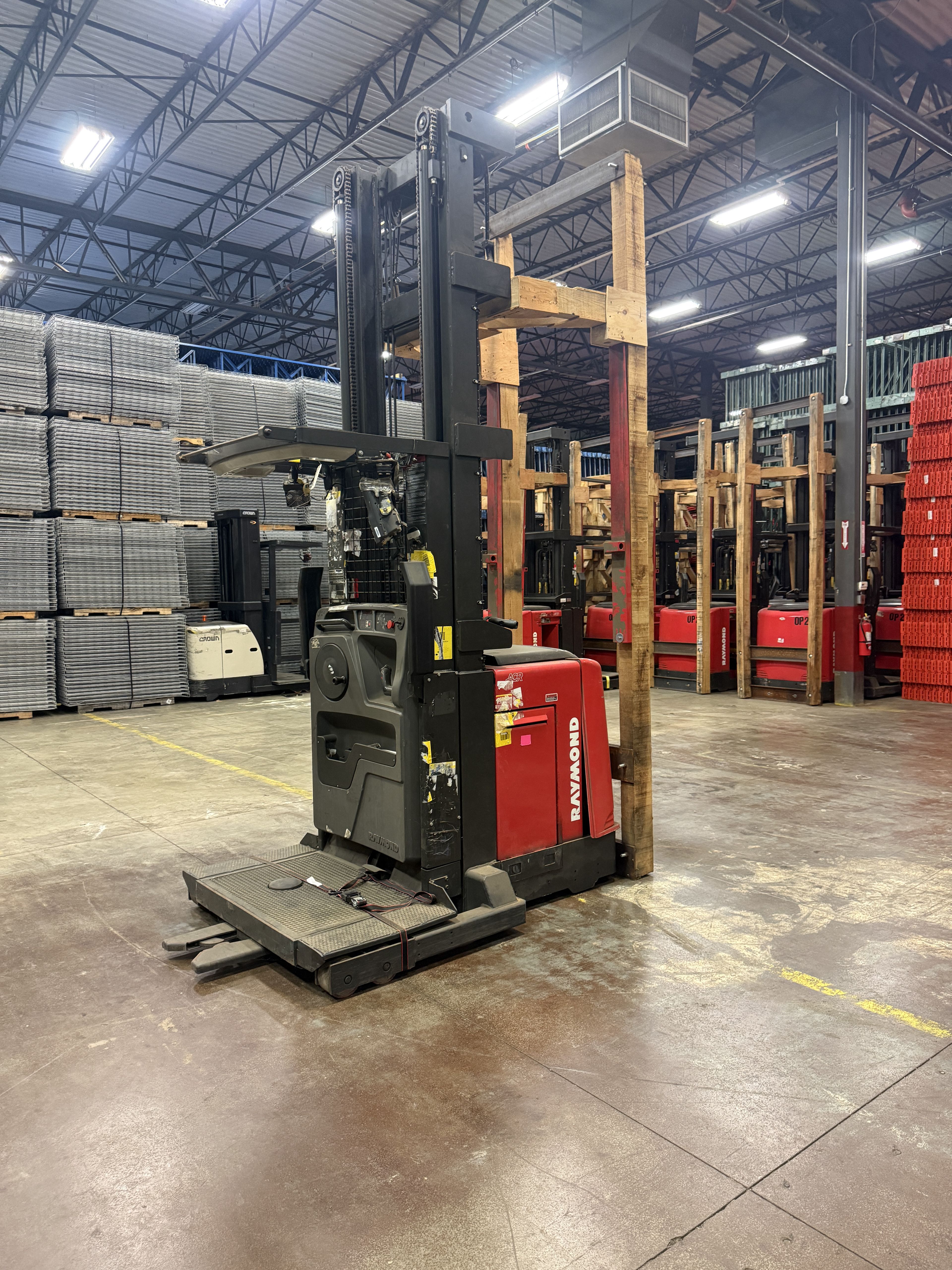 Raymond Order Picker - Wire Guided - Document 8