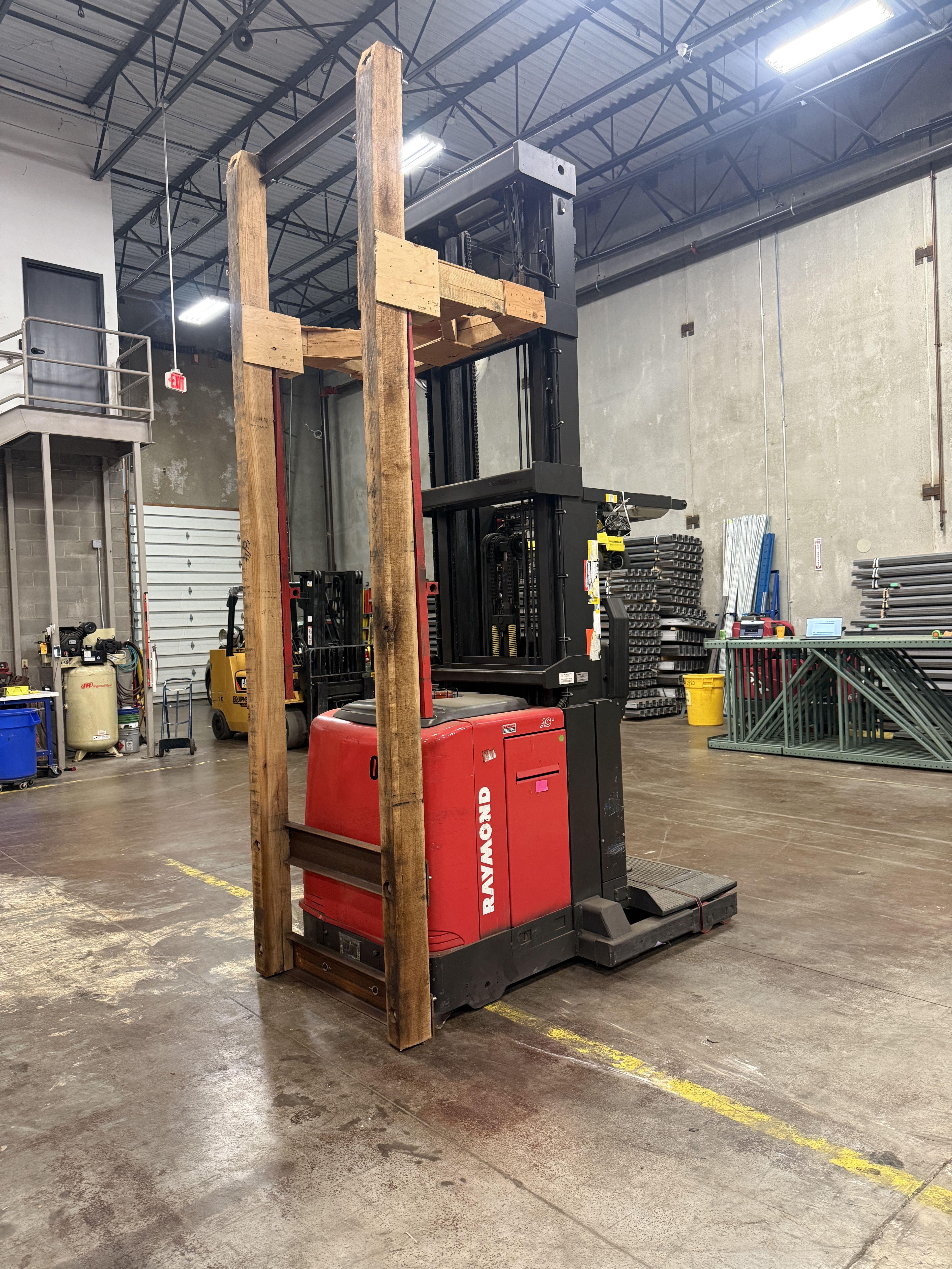 Raymond Order Picker - Wire Guided - Document 12