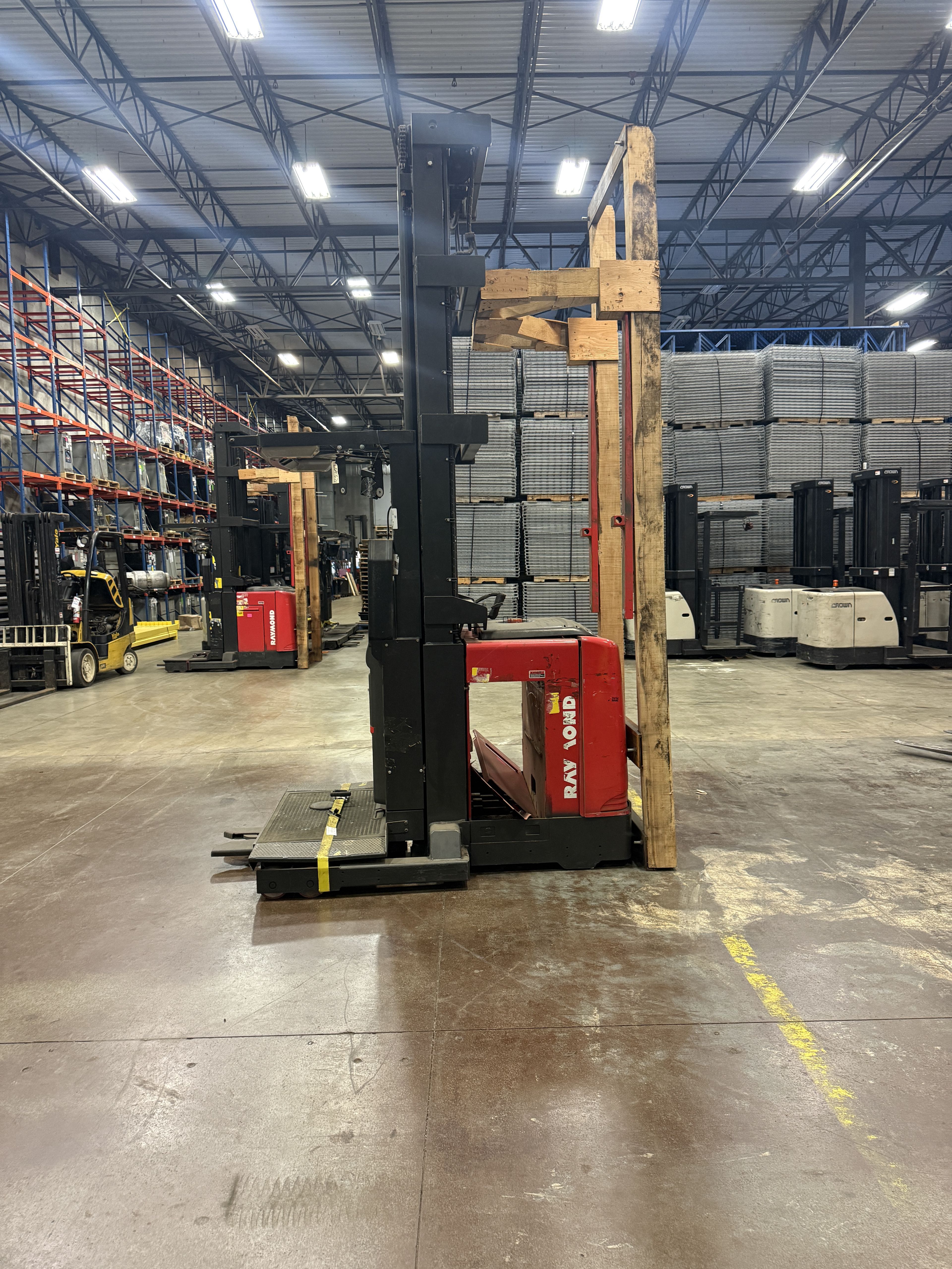 Raymond Order Picker - Wire Guided - Document 8