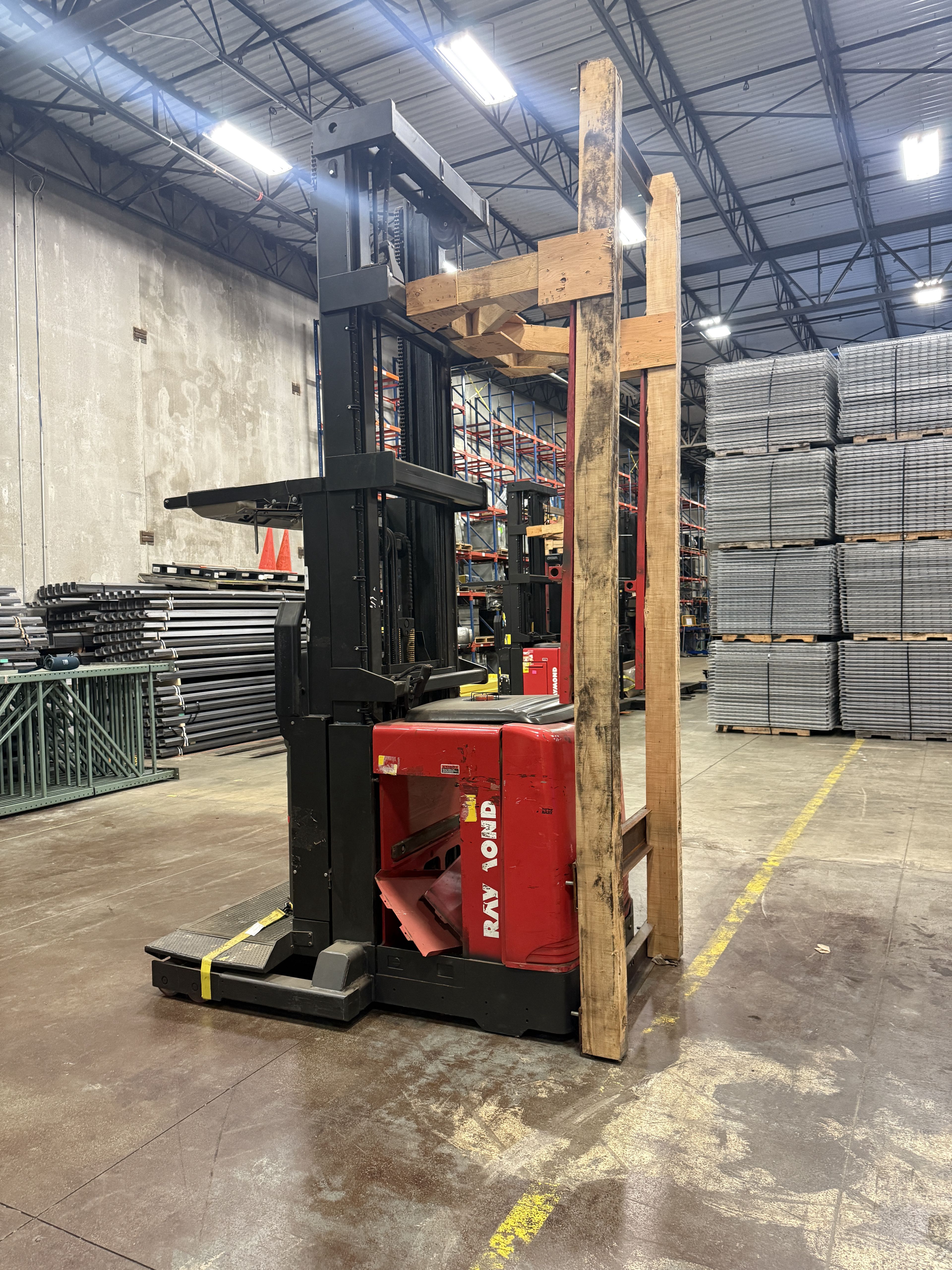 Raymond Order Picker - Wire Guided - Document 3