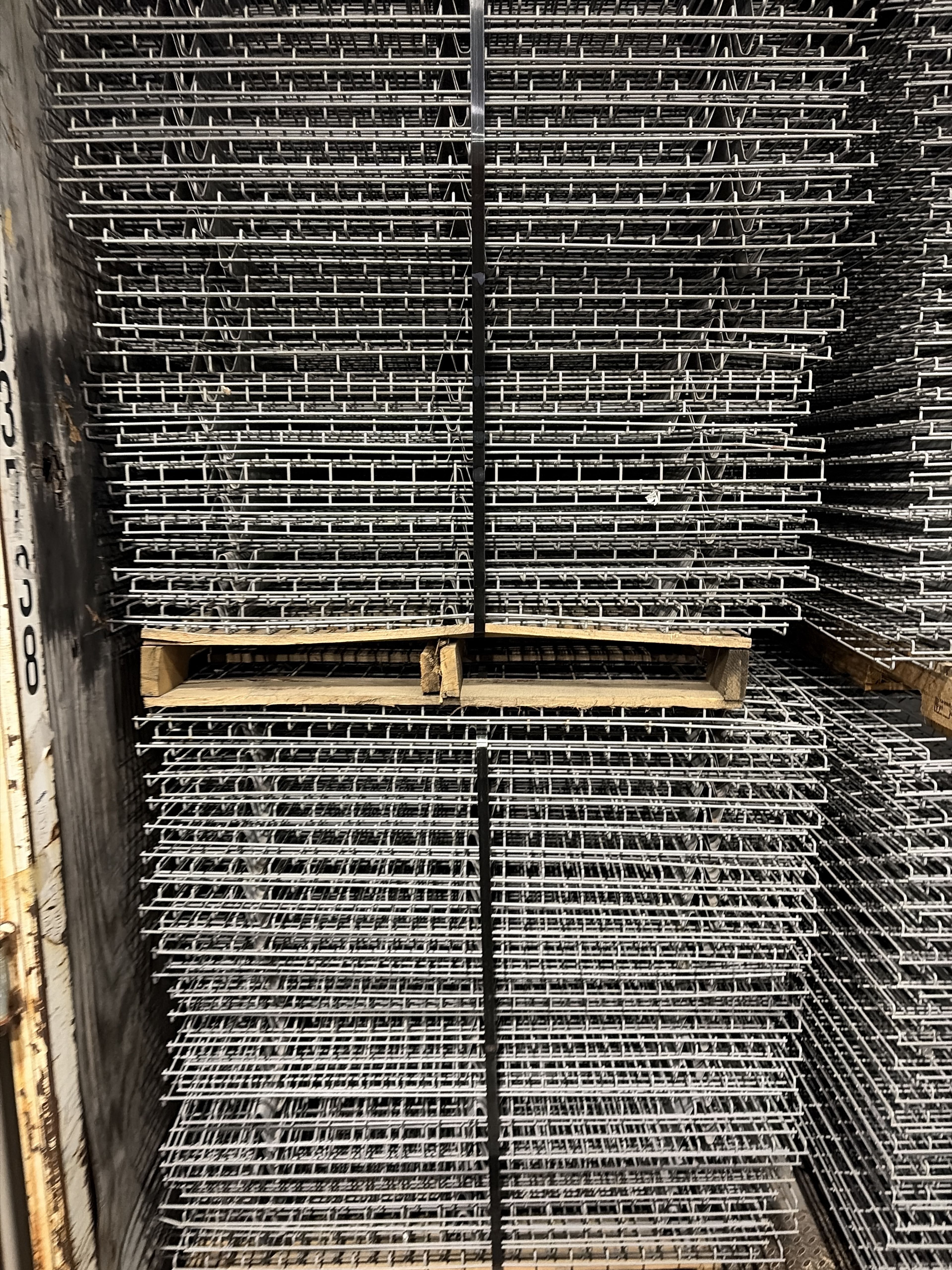 Wire Deck - 44" x 46" - Outside Waterfall - Document 4