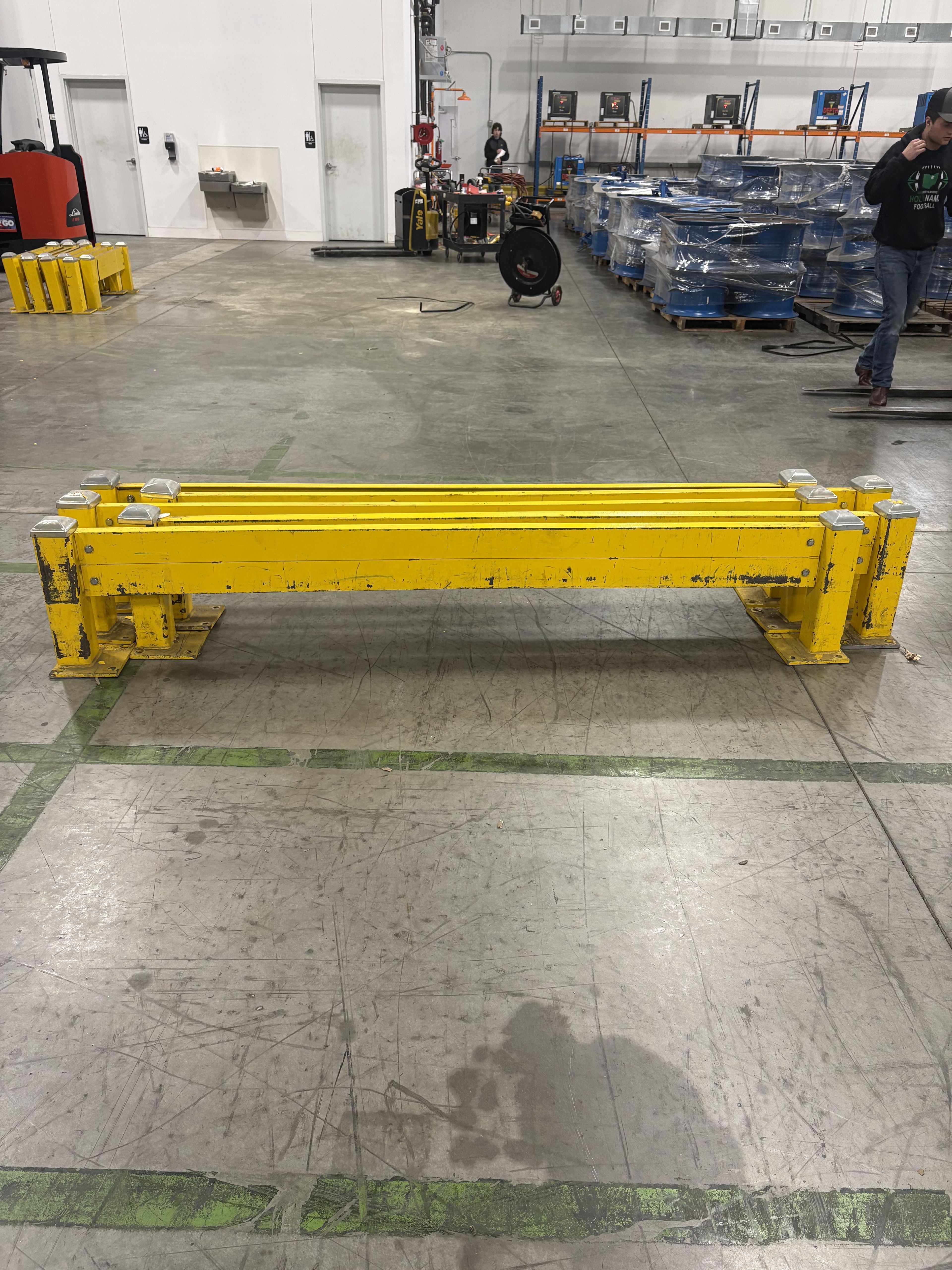 Guardrail Post - 18" x 5" - Si - Document 15