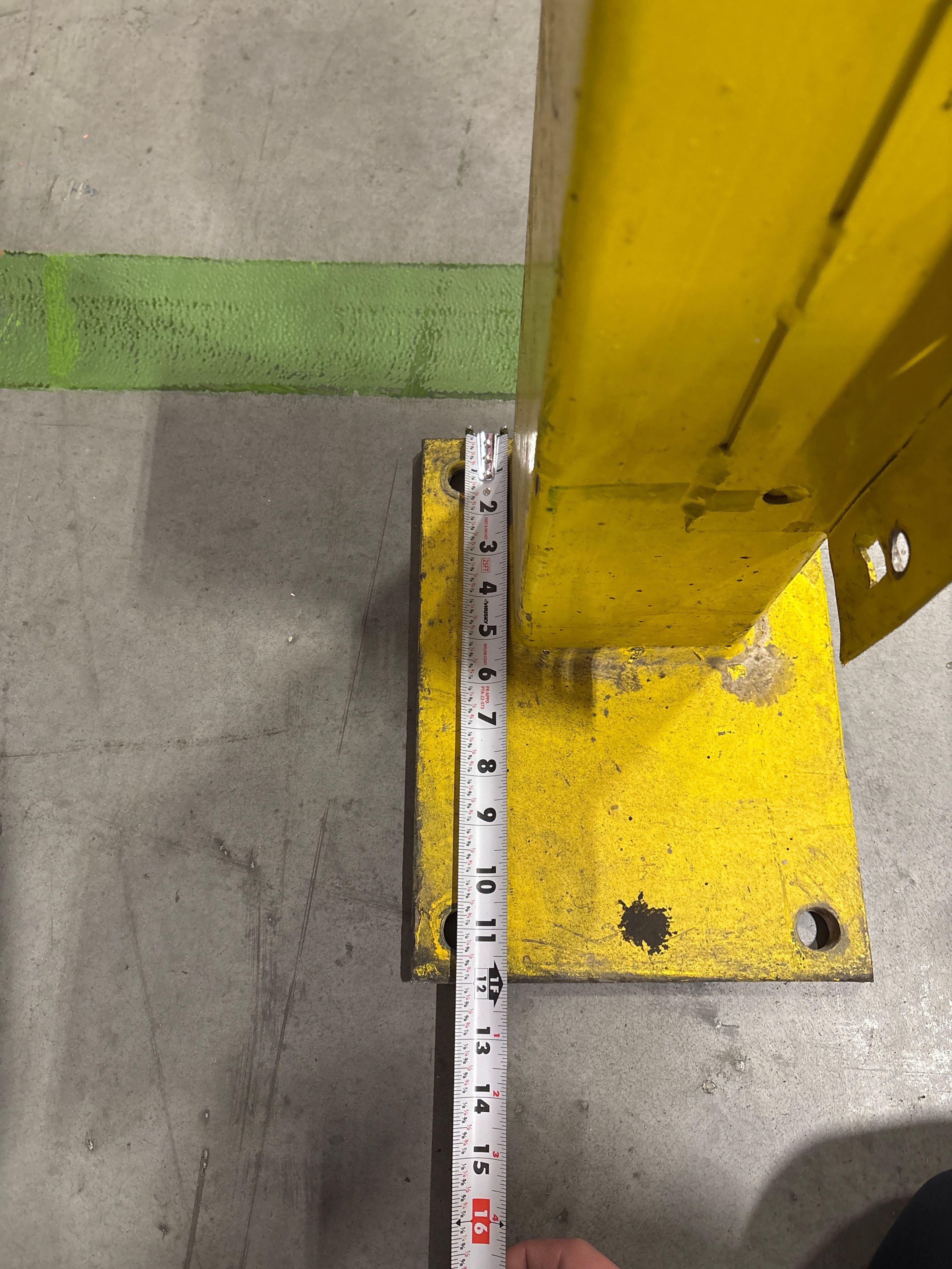 Guardrail Post - 18" x 5" - Si - Document 7