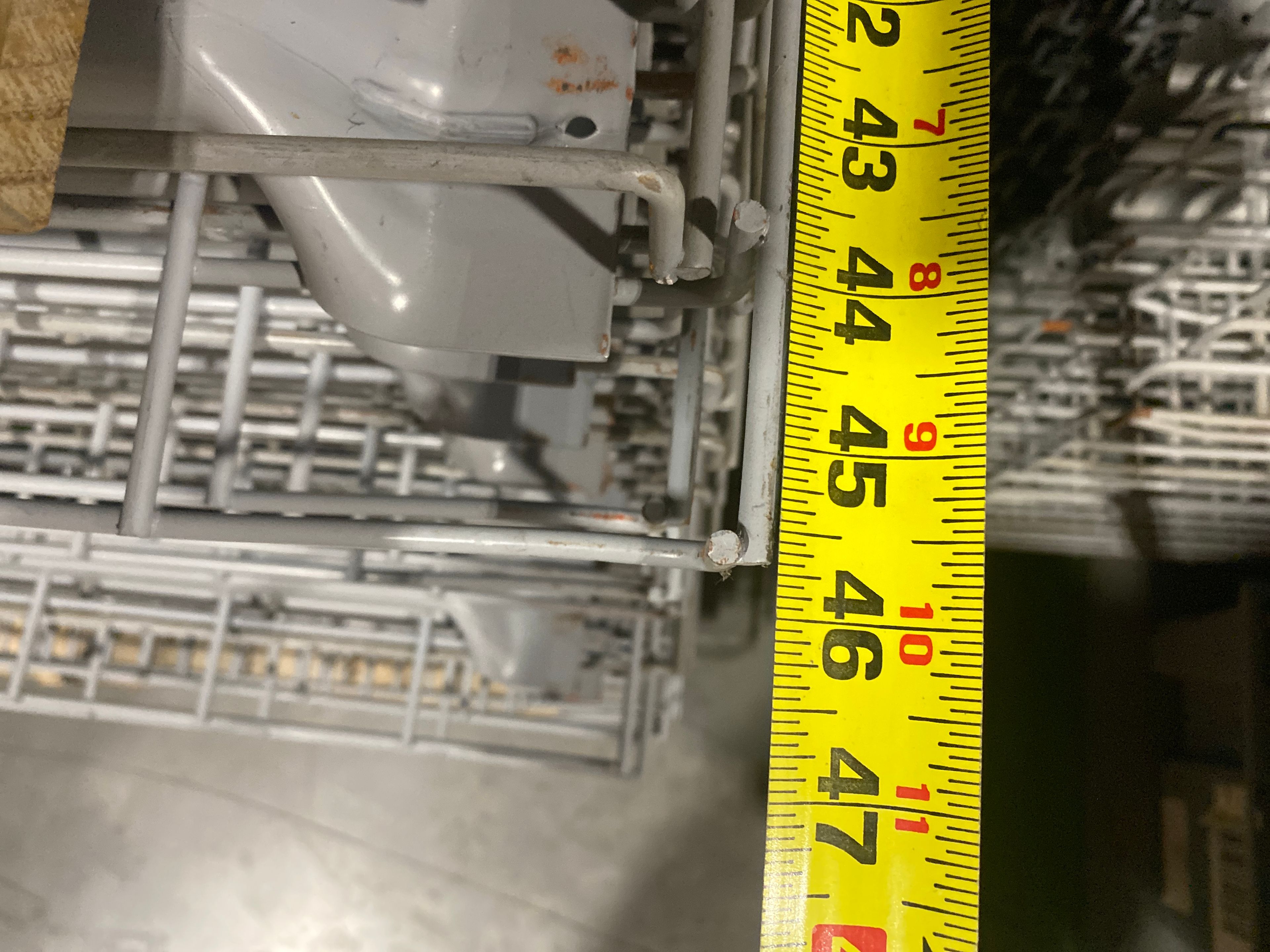 Wire Deck - 48" x 44" - Flared Outside Waterfall - Document 4