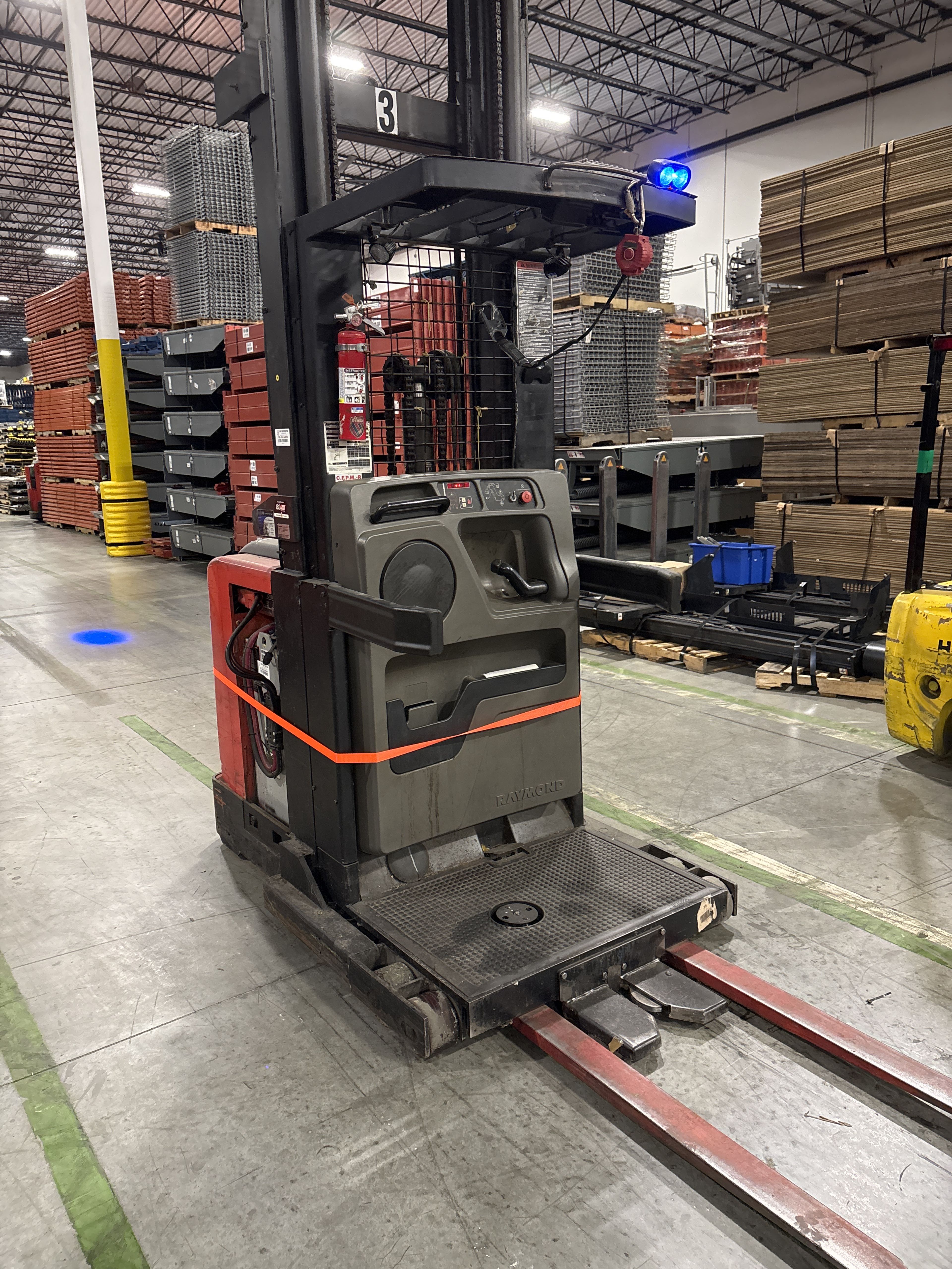 2004 Raymond EASI-OPC30TT Order Picker - Document 9