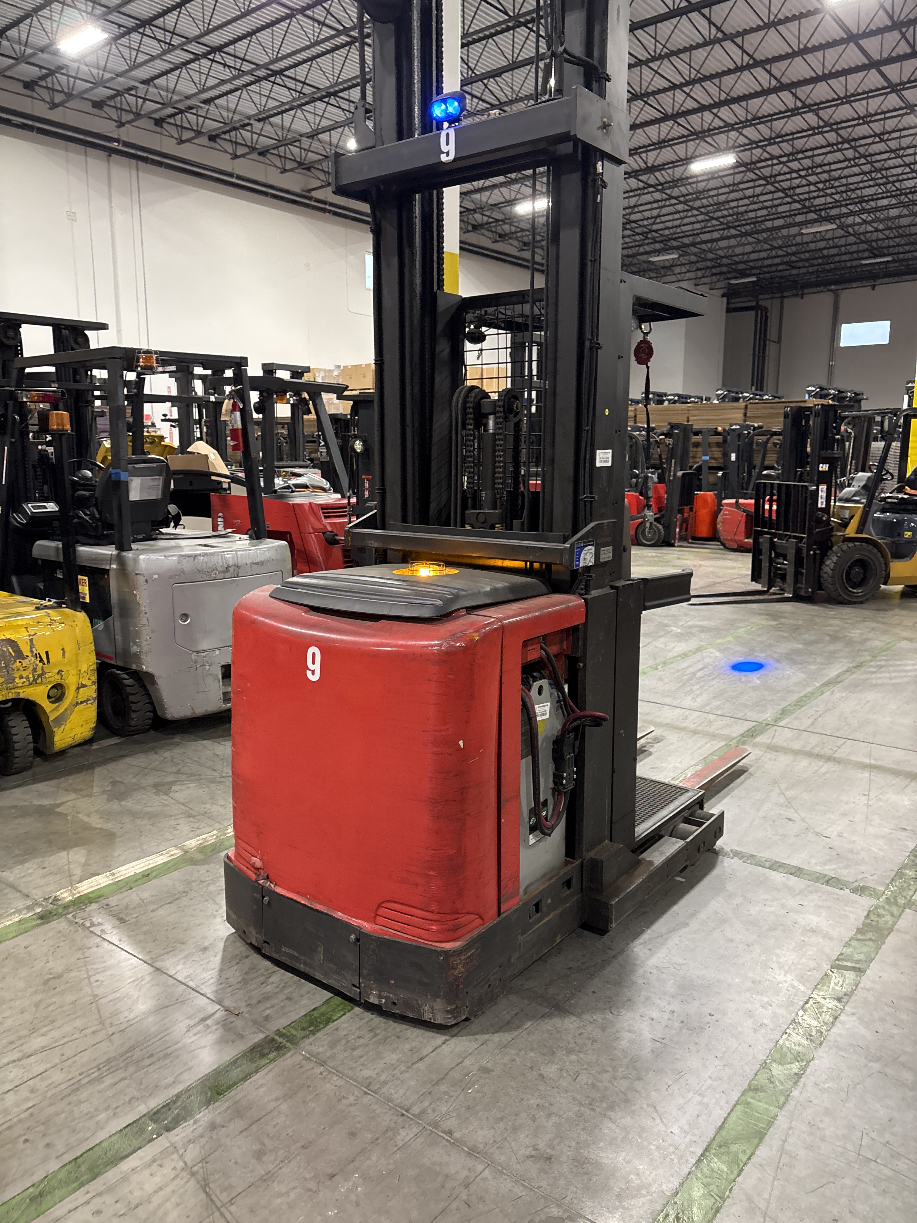 2004 Raymond EASI-OPC30TT Order Picker