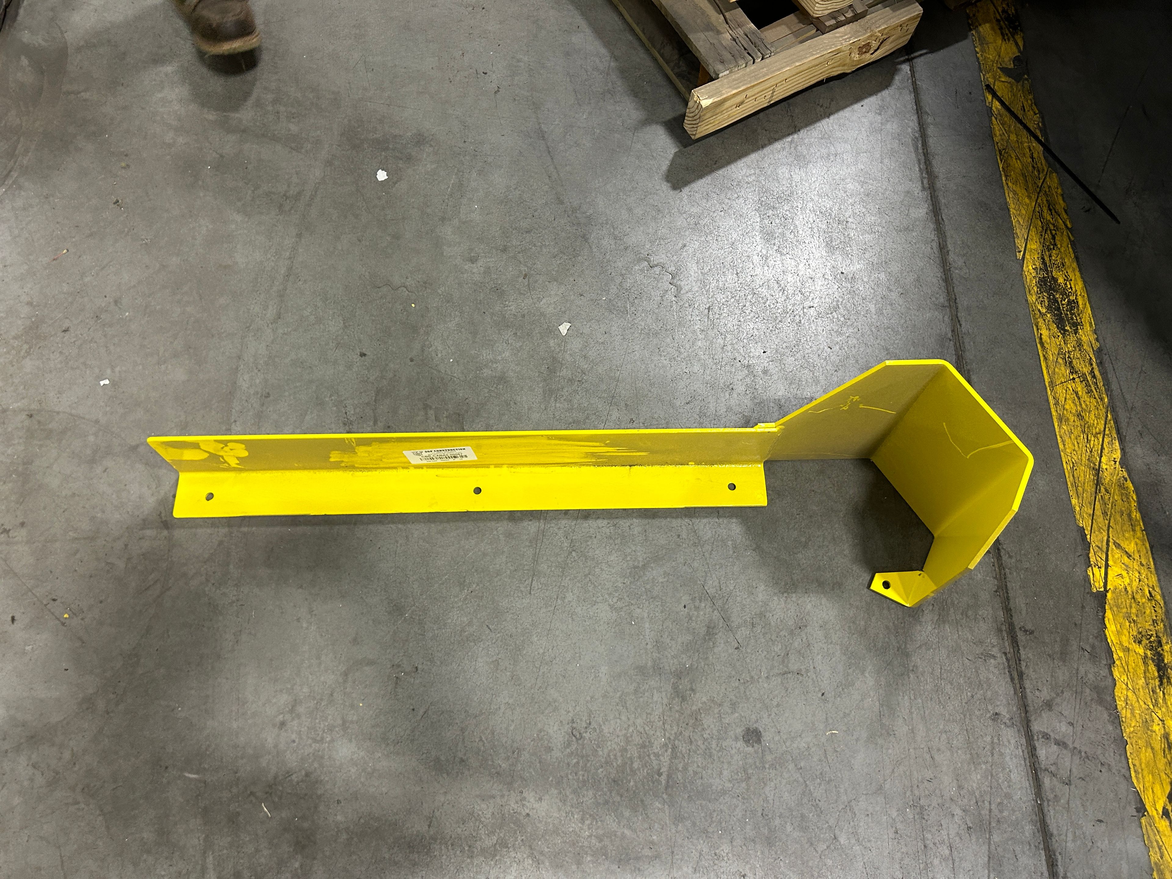 End of Aisle Guard - 46" - Right - Document 1