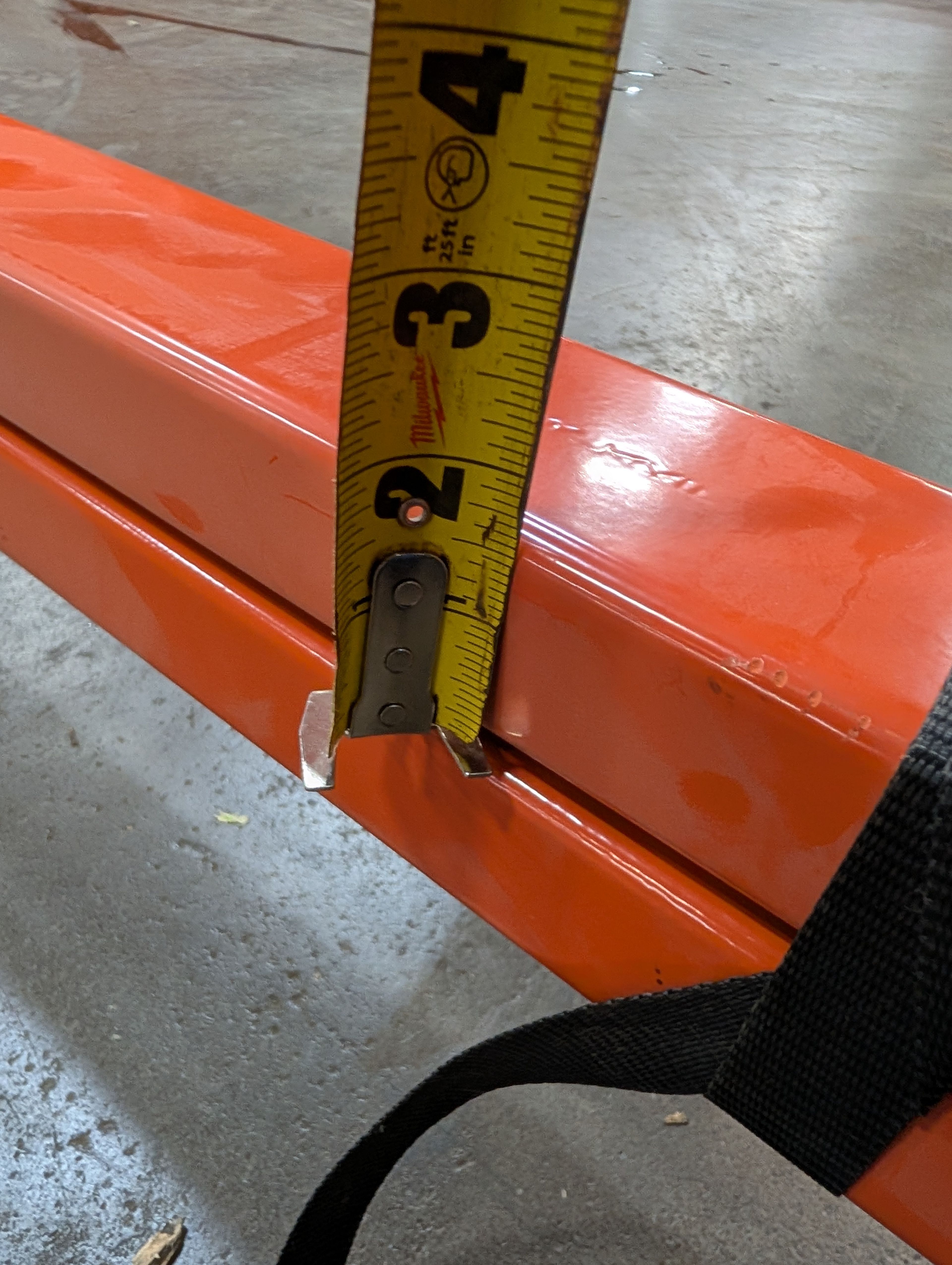 Backstop Beam - 144" x 3" - Teardrop(3" Offset) - Document 5