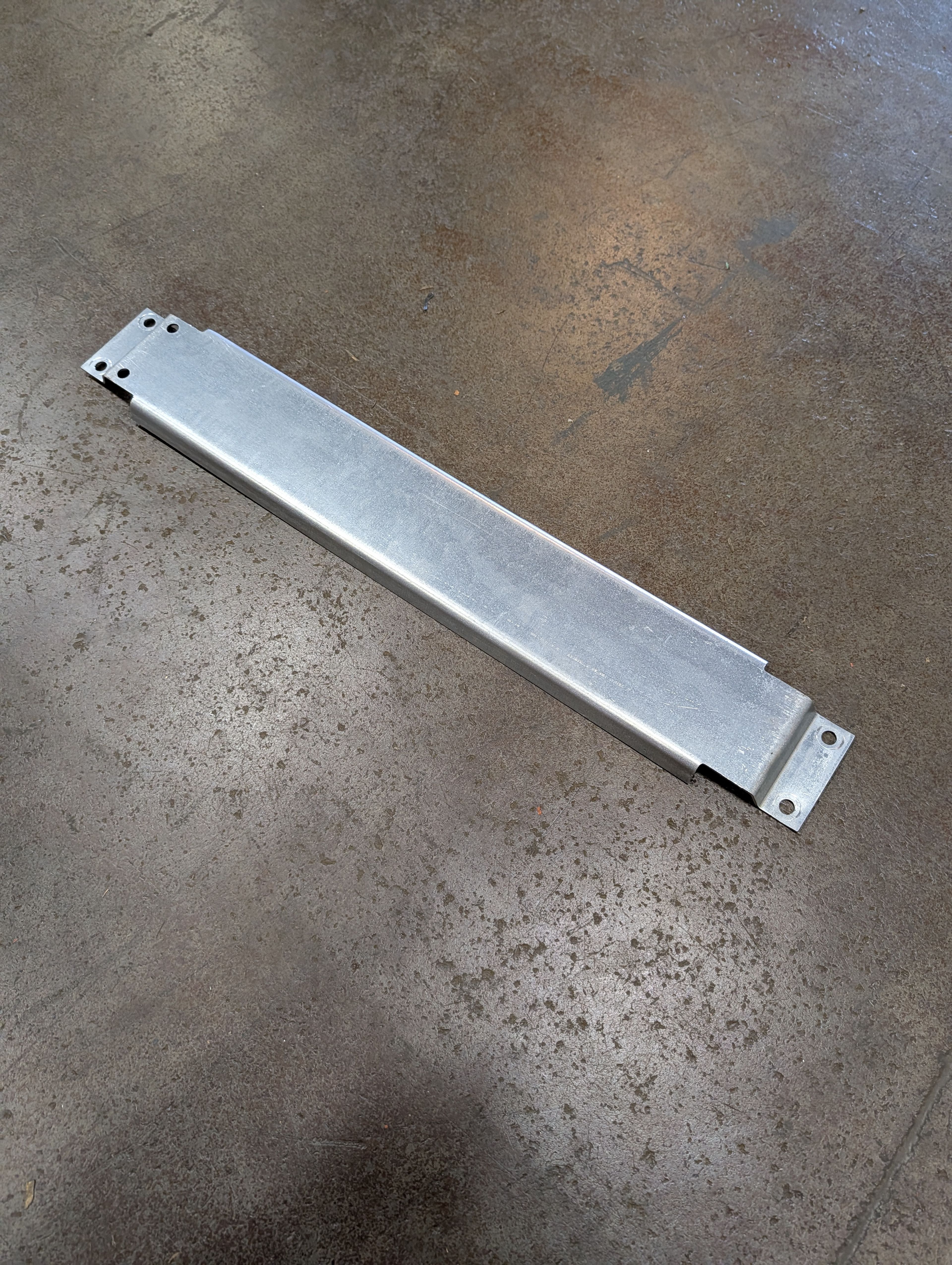 Row Spacer - 18" x 3.5" - Document 2