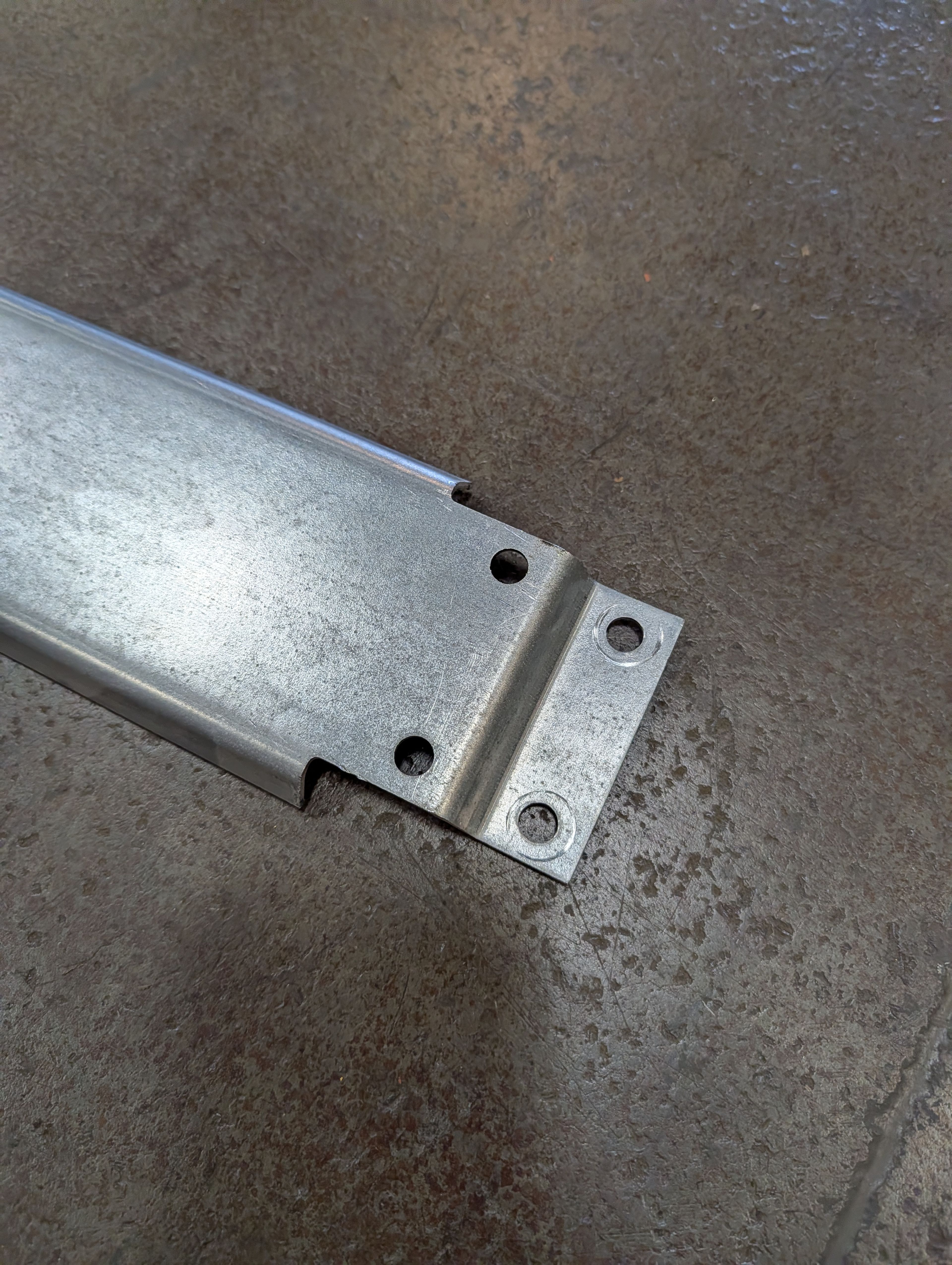 Row Spacer - 18" x 3.5" - Document 6