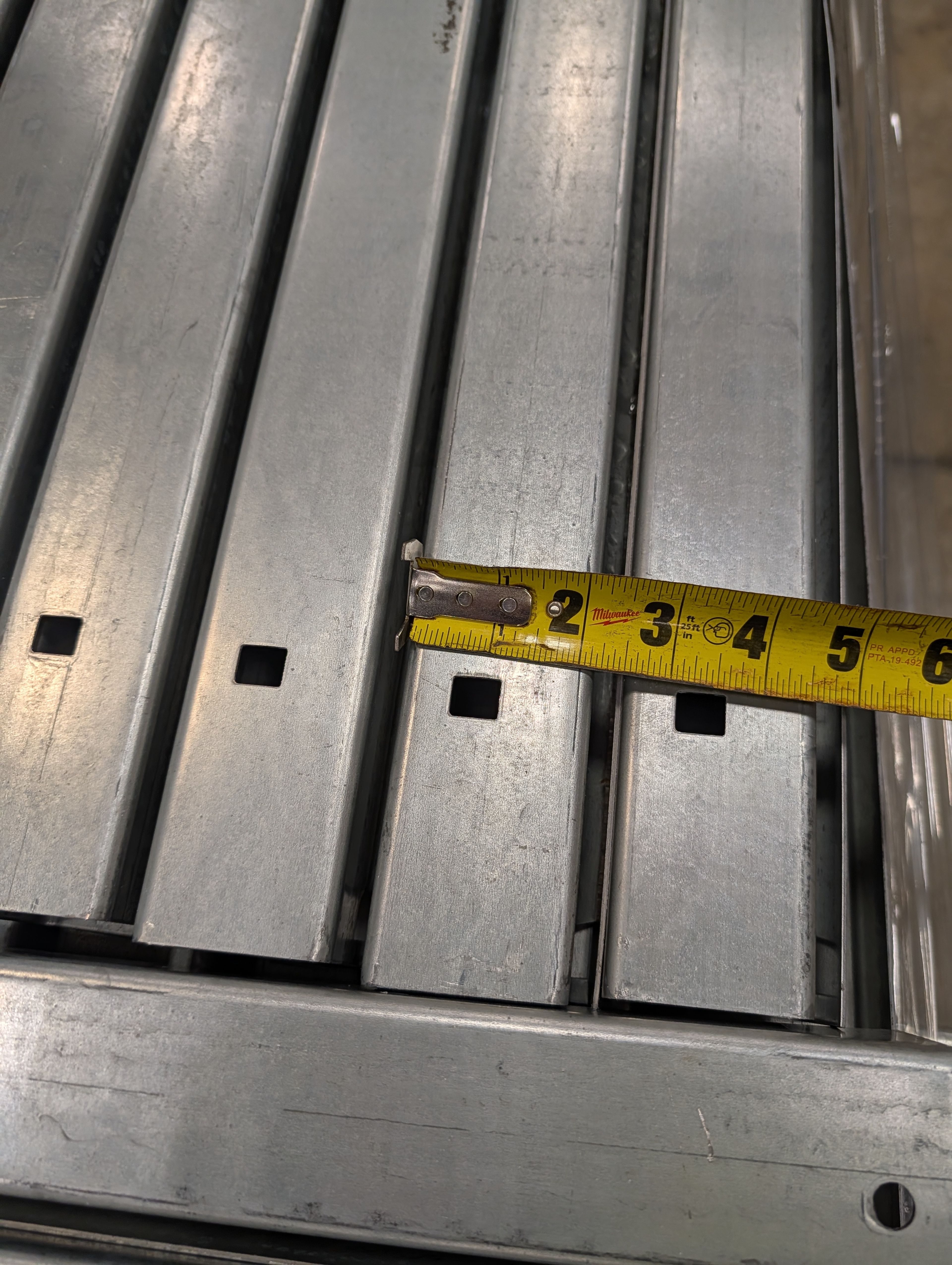 Pallet support Bar - 42" x 2" - Document 5