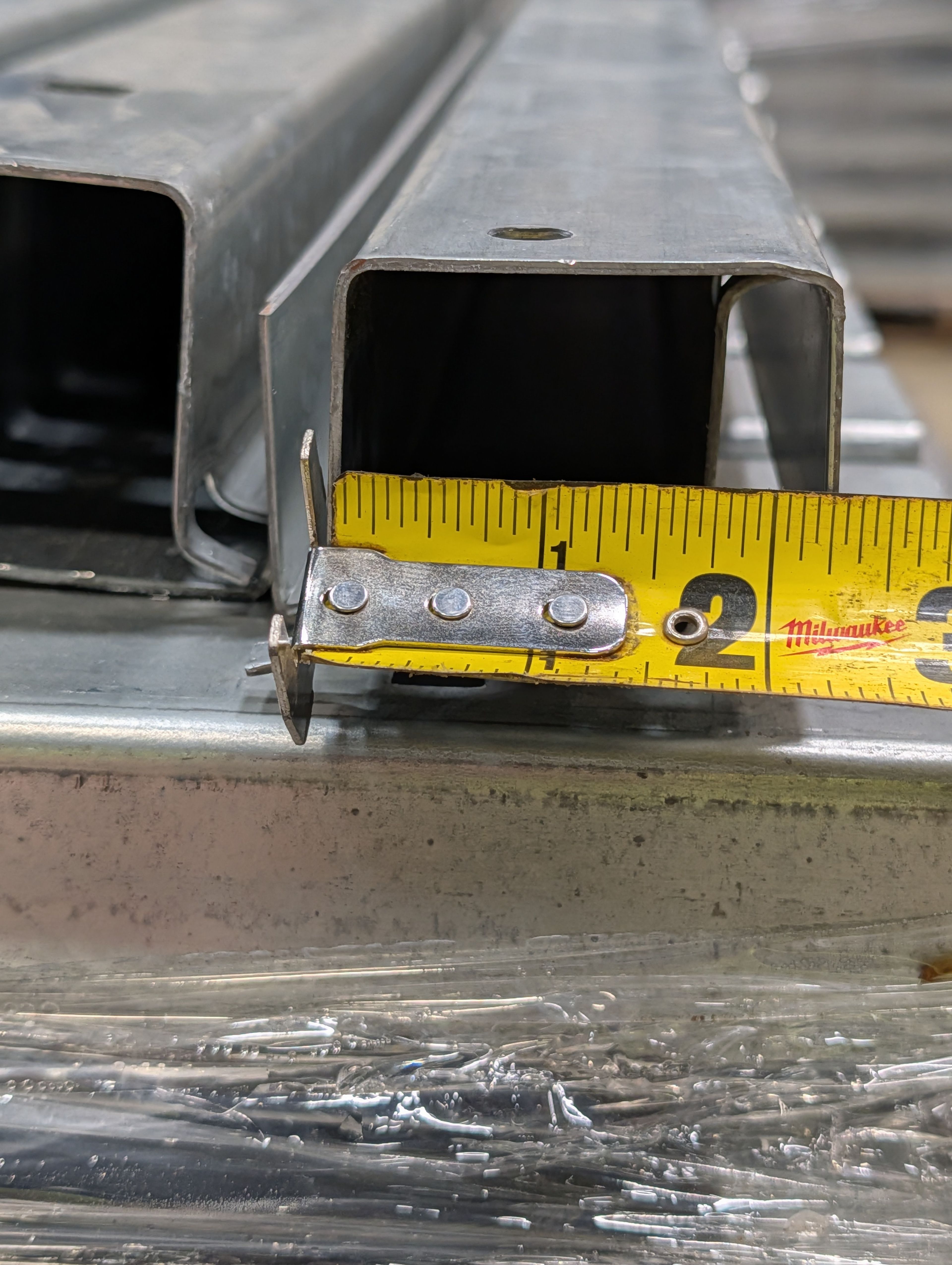 Pallet support Bar - 42" x 2" - Document 6