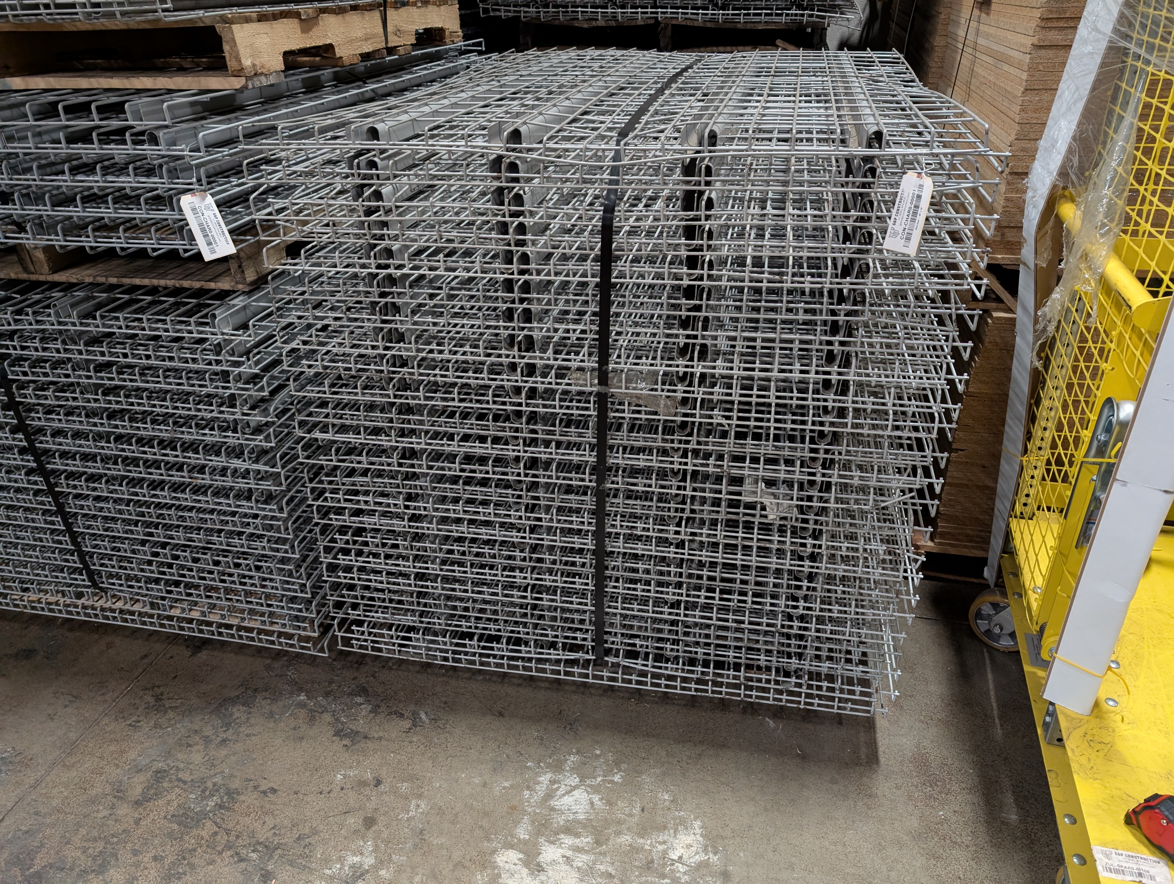 Wire Deck - 60" x 46" - Outside Waterfall