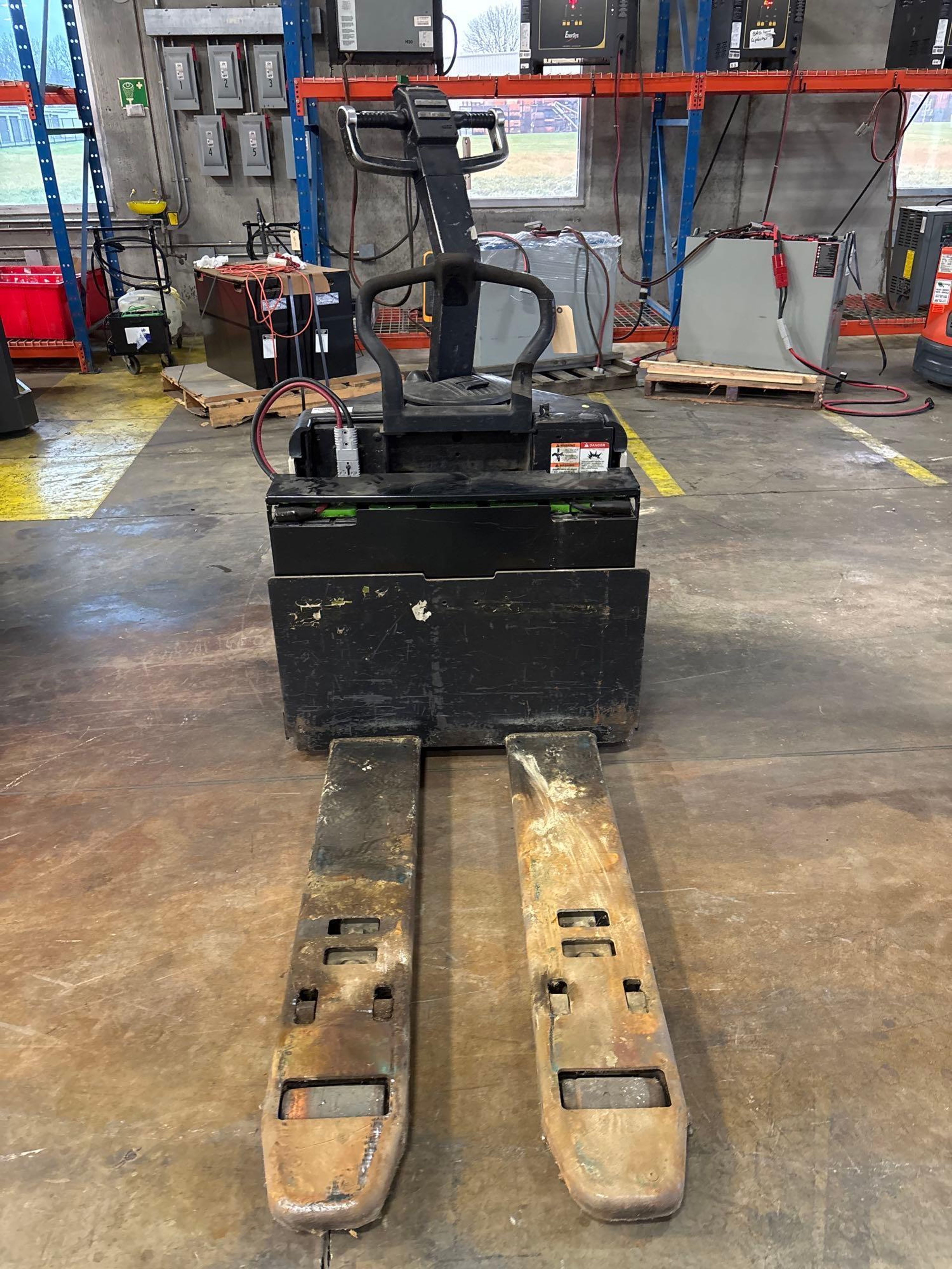 Crown Walkie Rider Single Pallet - Document 4