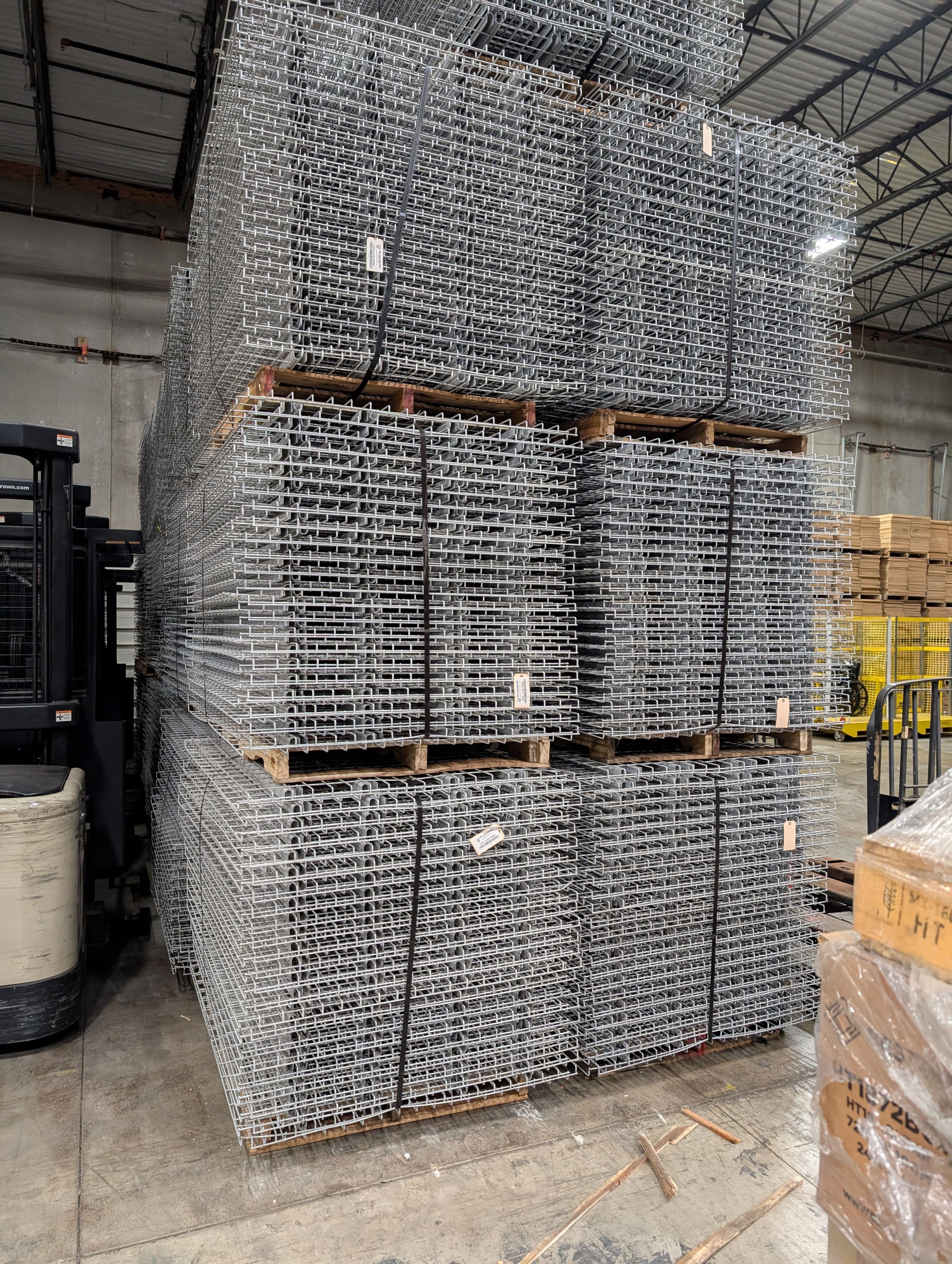 Wire Deck - 60" x 46" - Outside Waterfall