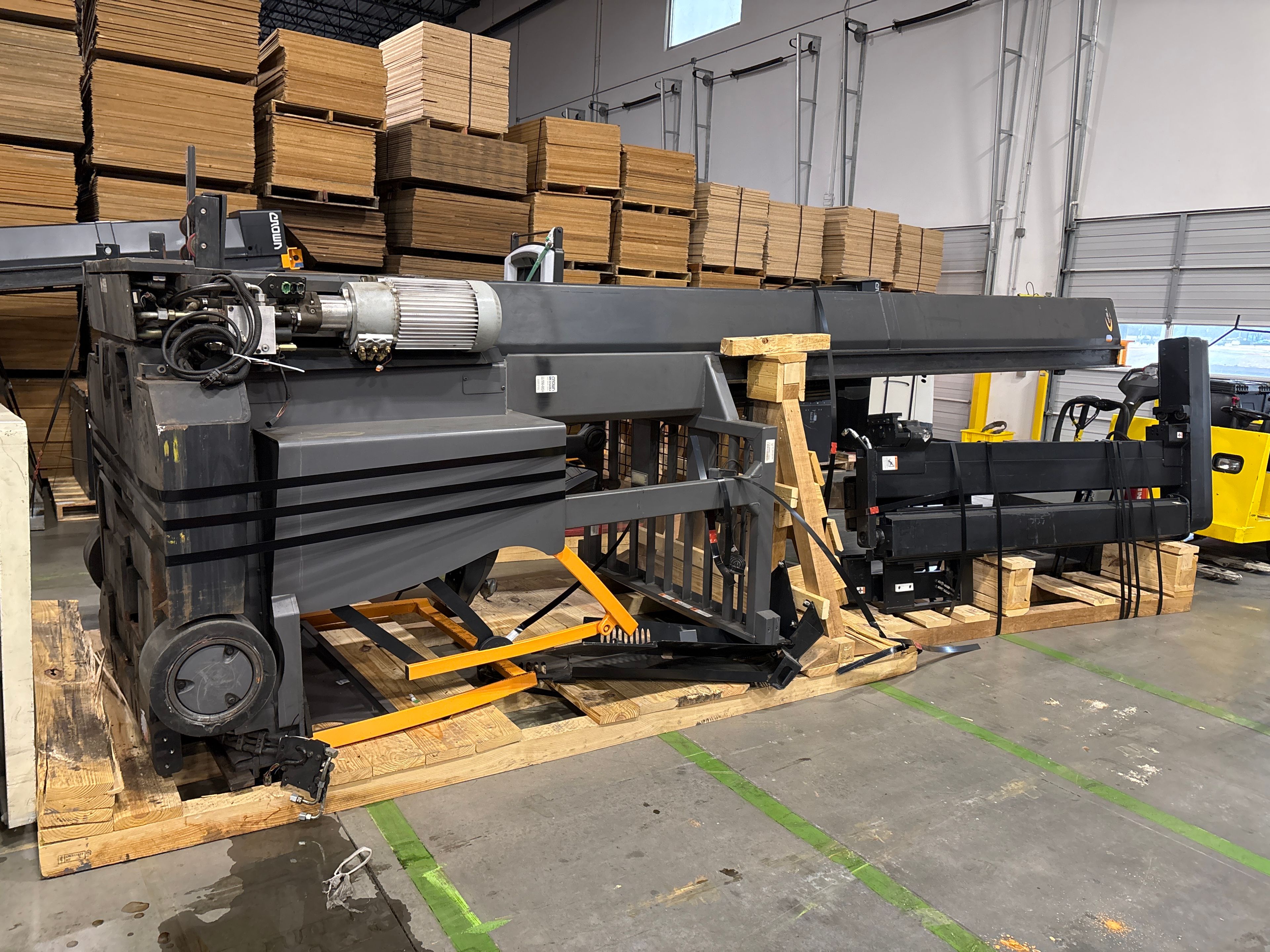 Crown TSP Turret Truck - Document 4