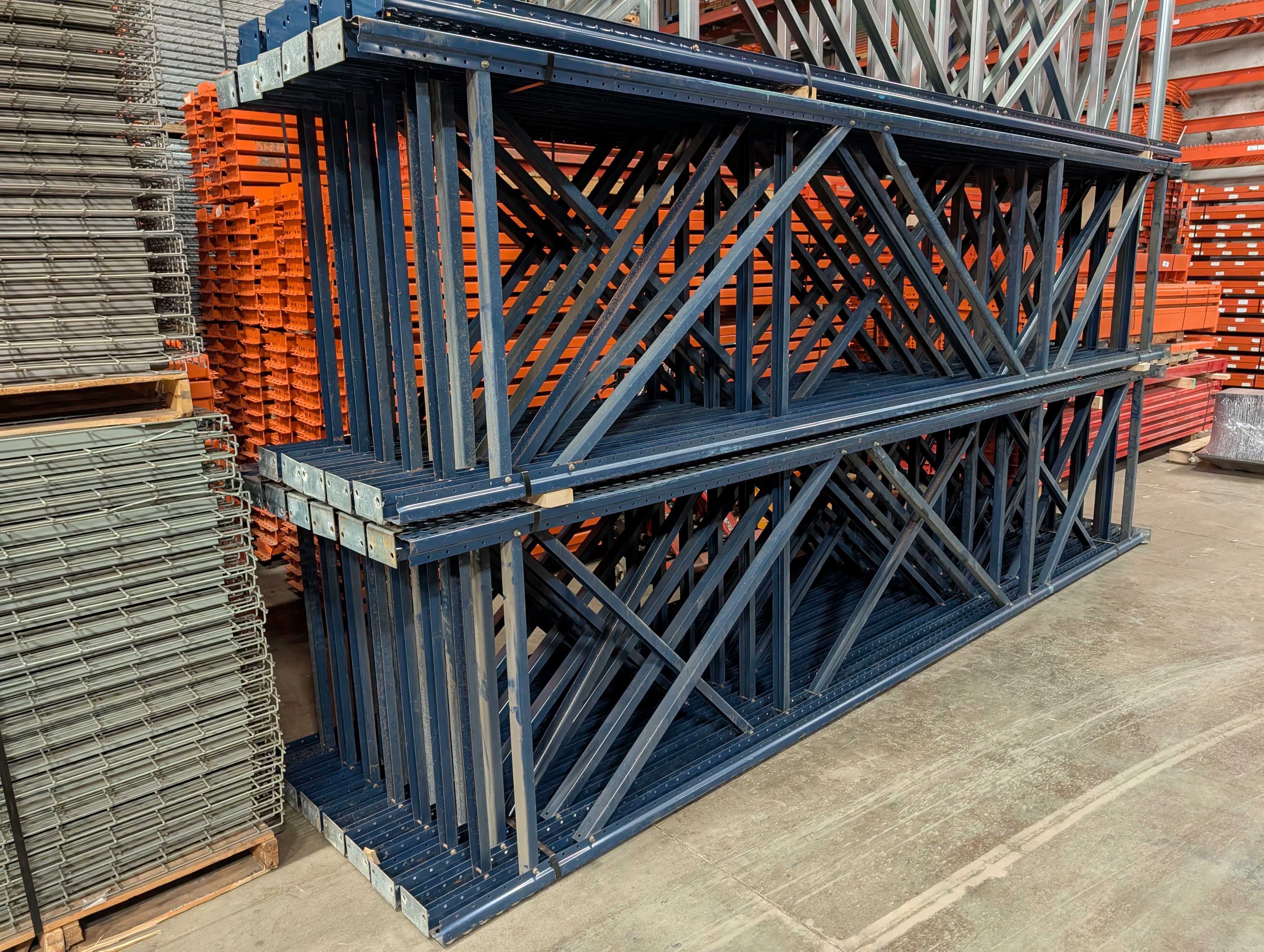 Upright Frame - 42" x 16' - Teardrop