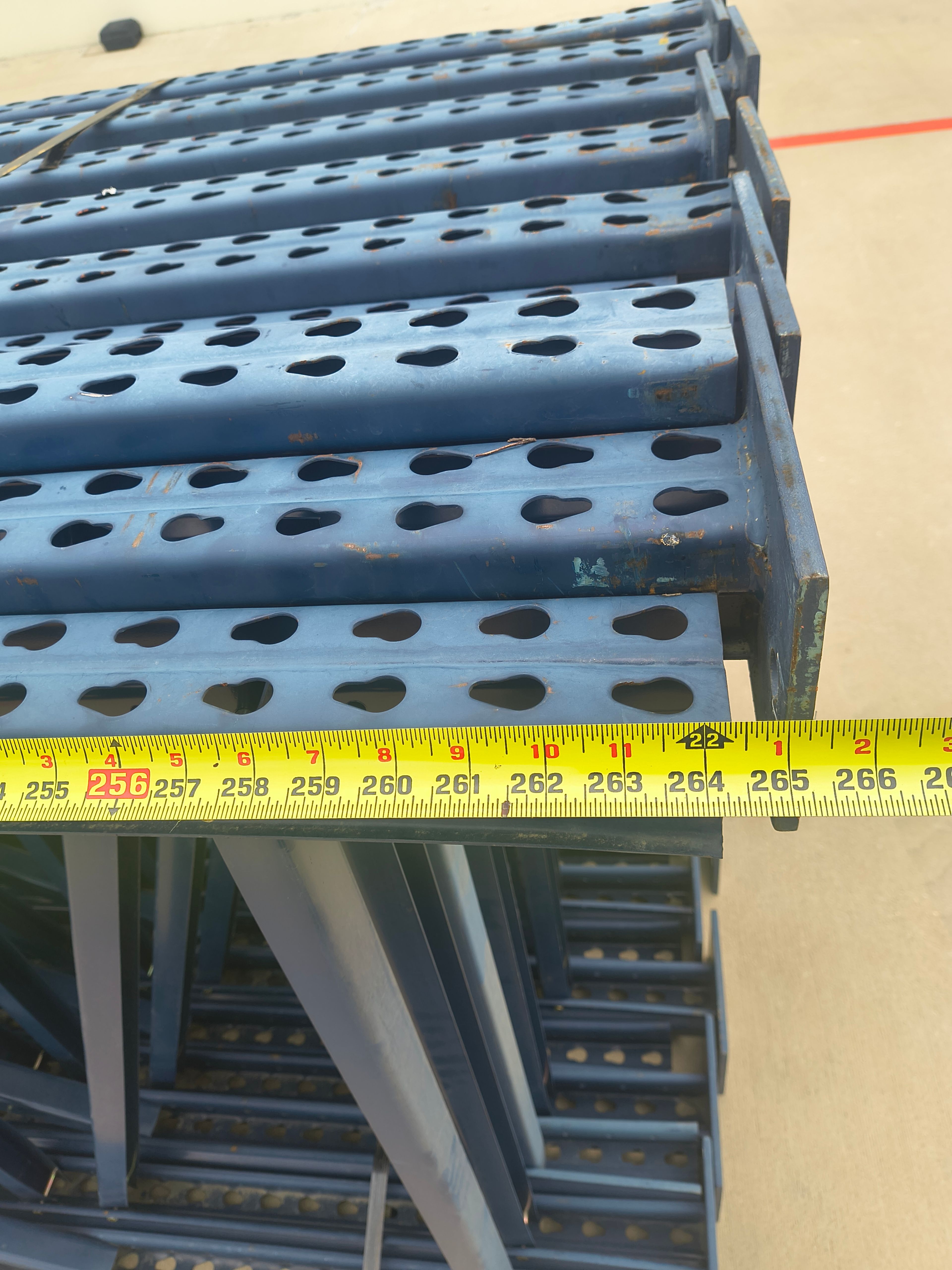 Upright Frame - 42" x 22' - Teardrop - Document 3