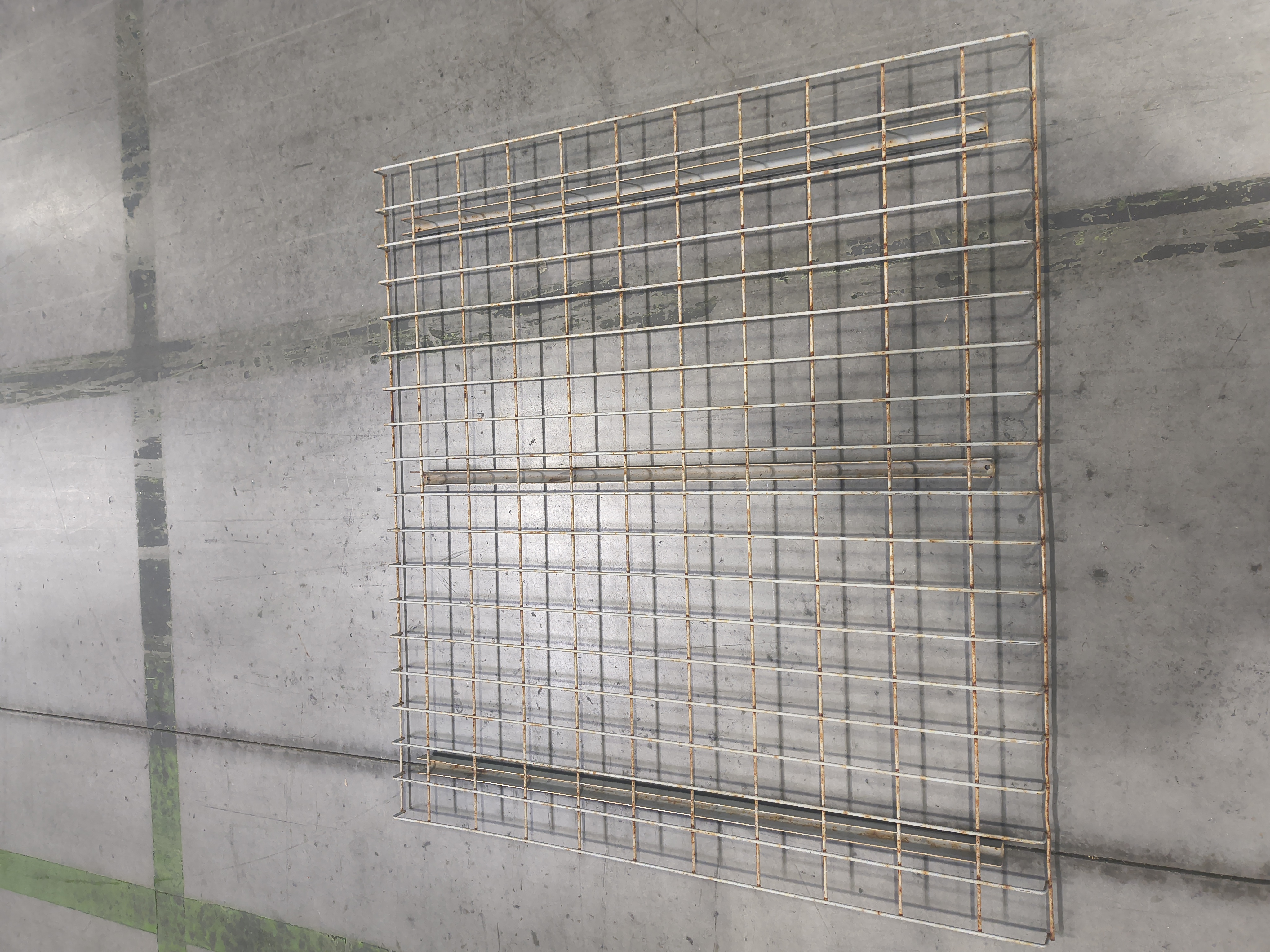 Wire Deck - 42" x 46" - Outside Waterfall