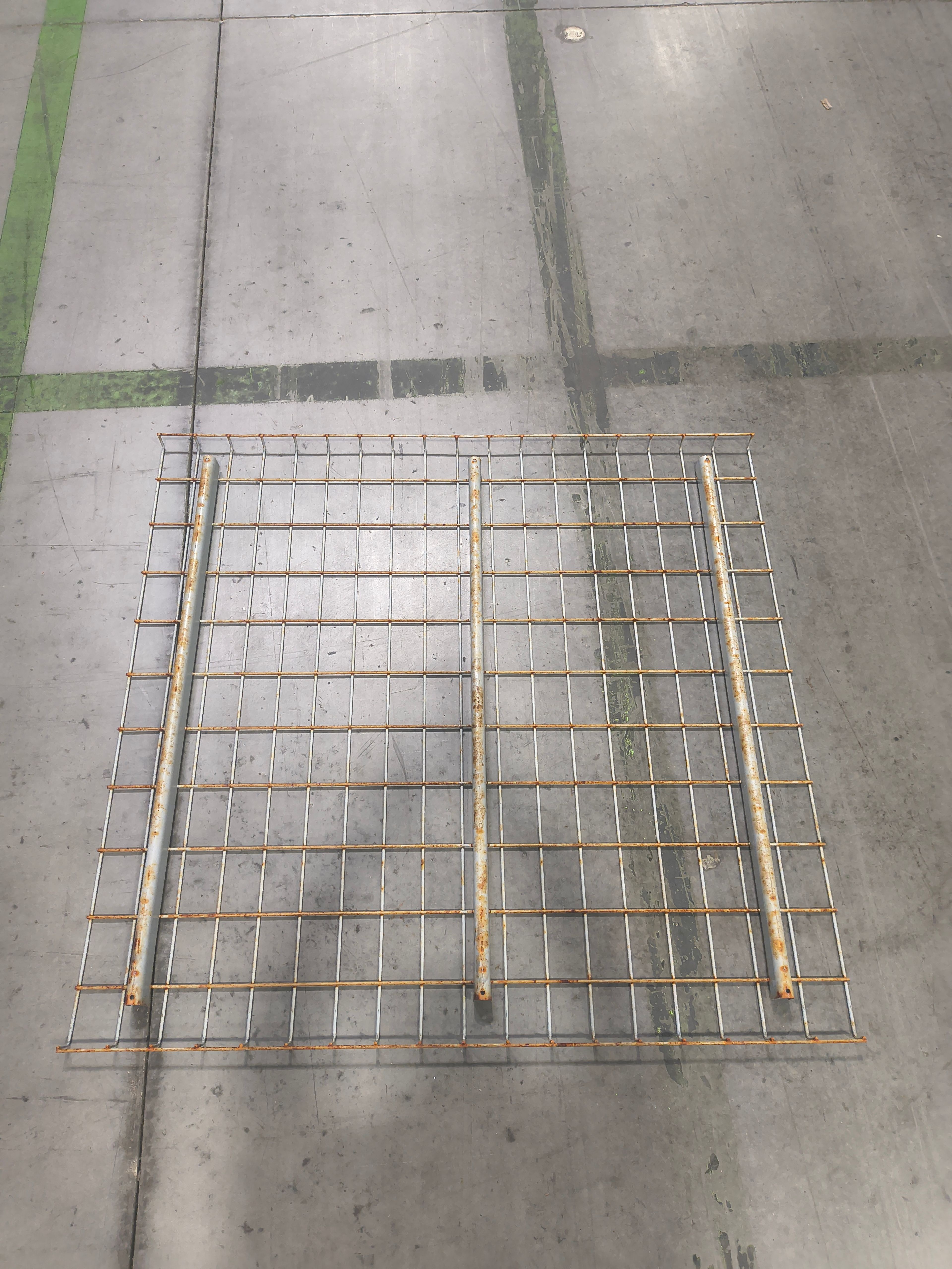 Wire Deck - 42" x 46" - Outside Waterfall - Document 2
