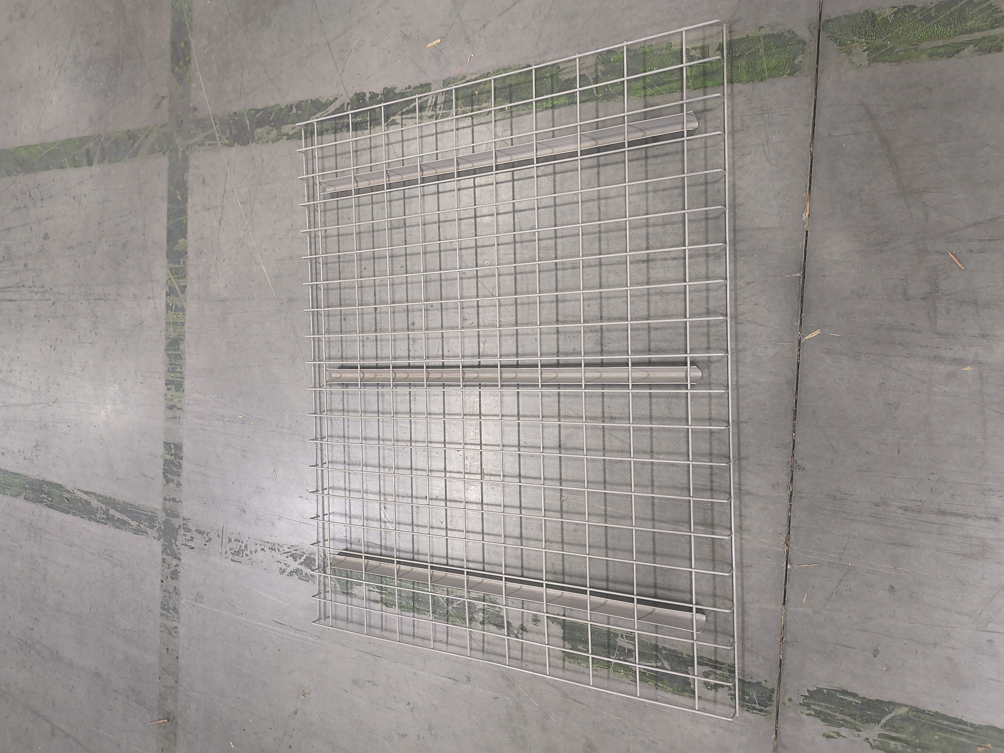 Wire Deck - 42" x 52" - Outside Waterfall