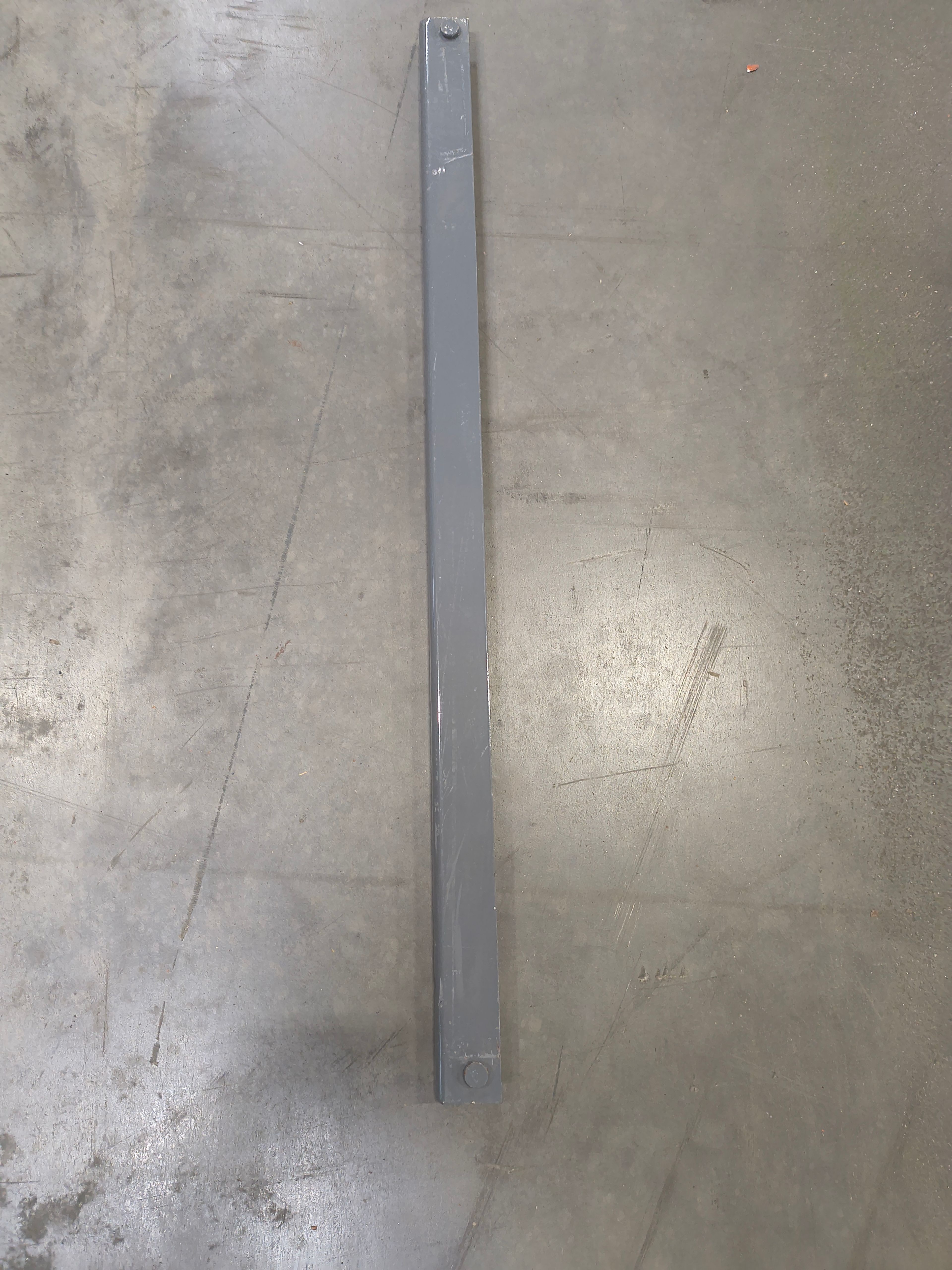 Riveted Shelving - Center Side Beam 1.25" x 24" - Document 2