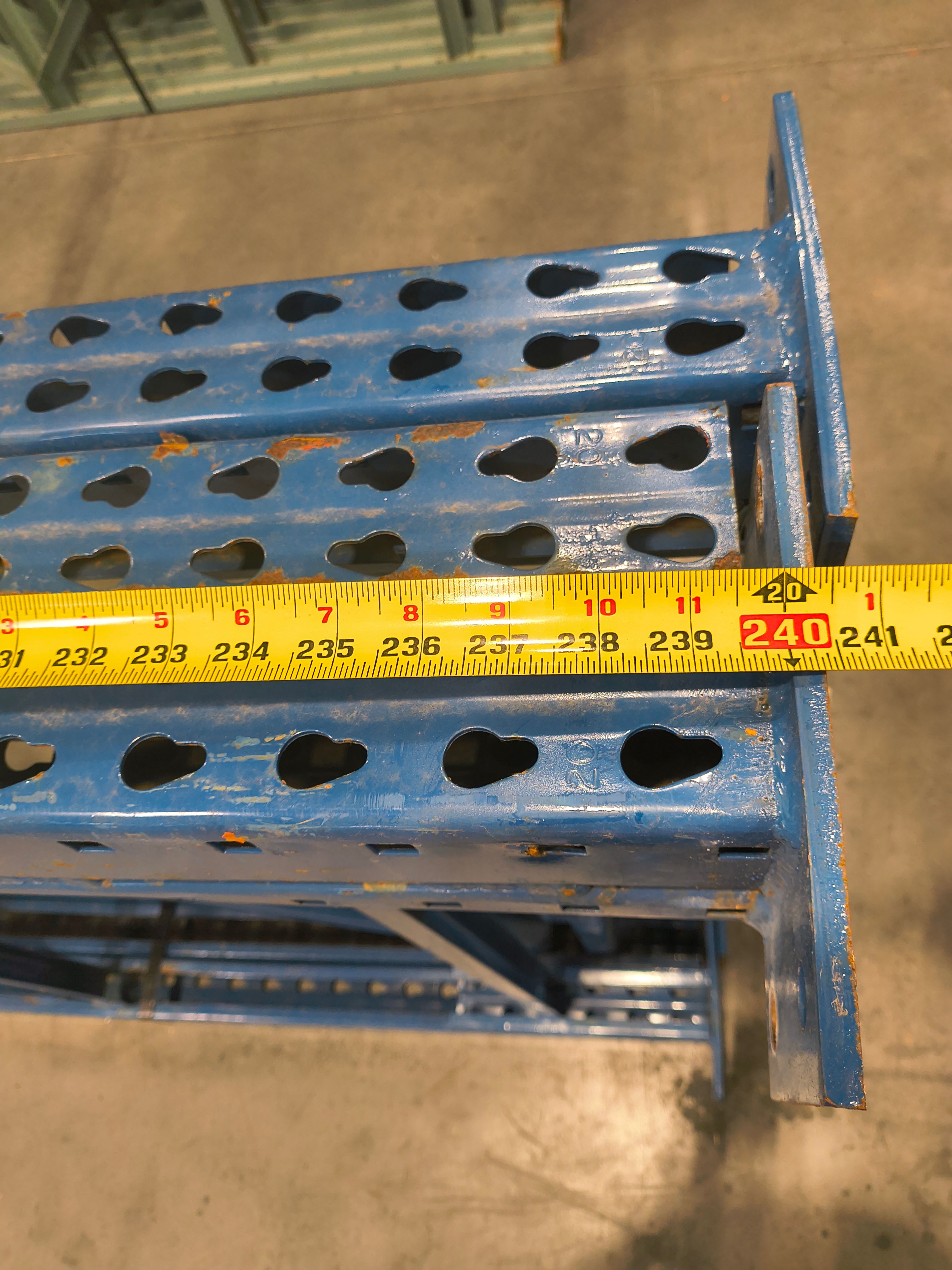 Upright Frame - 42" x 20' - Teardrop - Document 5