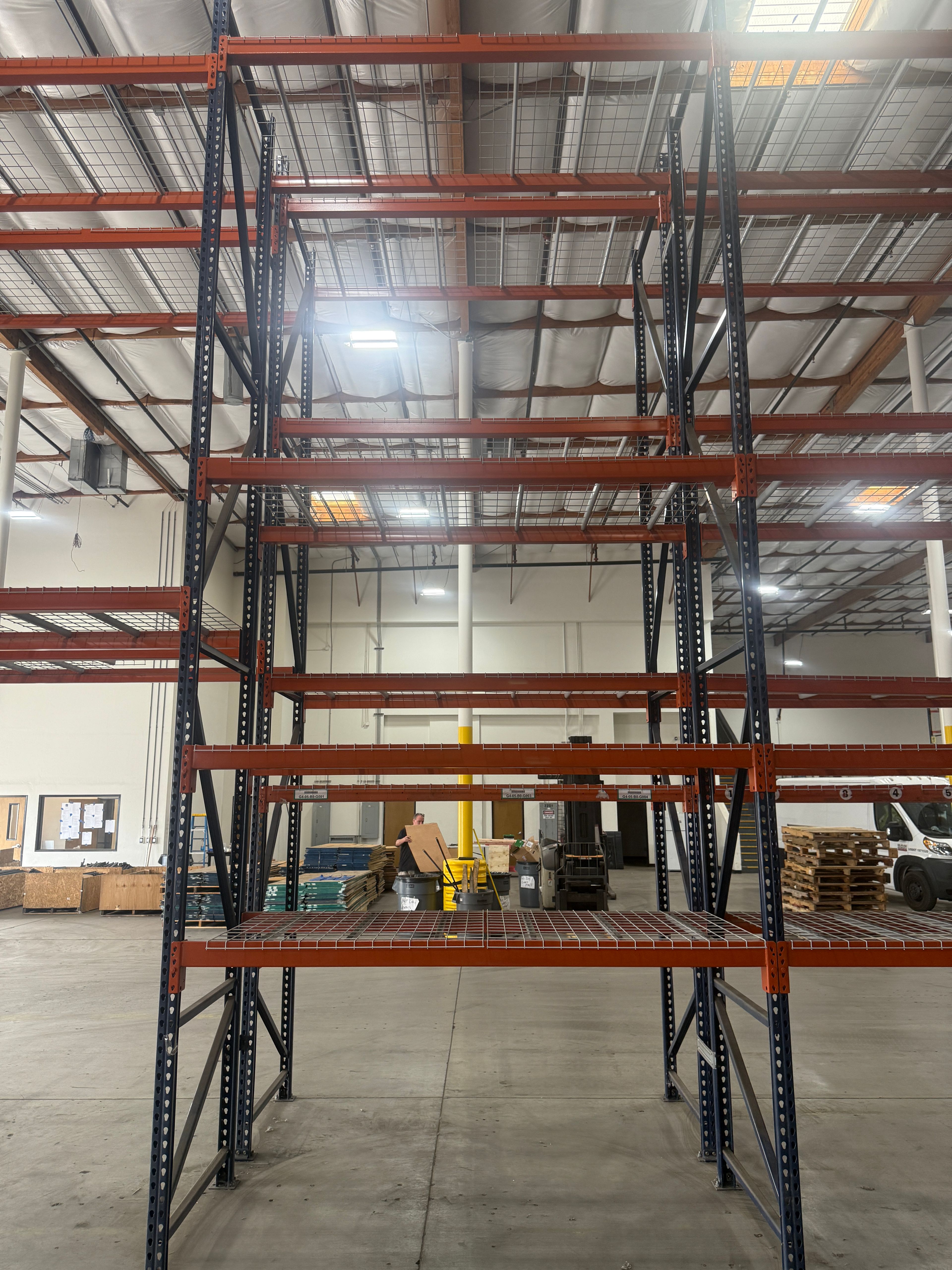 Upright Frame - 42" x 20' - Teardrop - Document 3