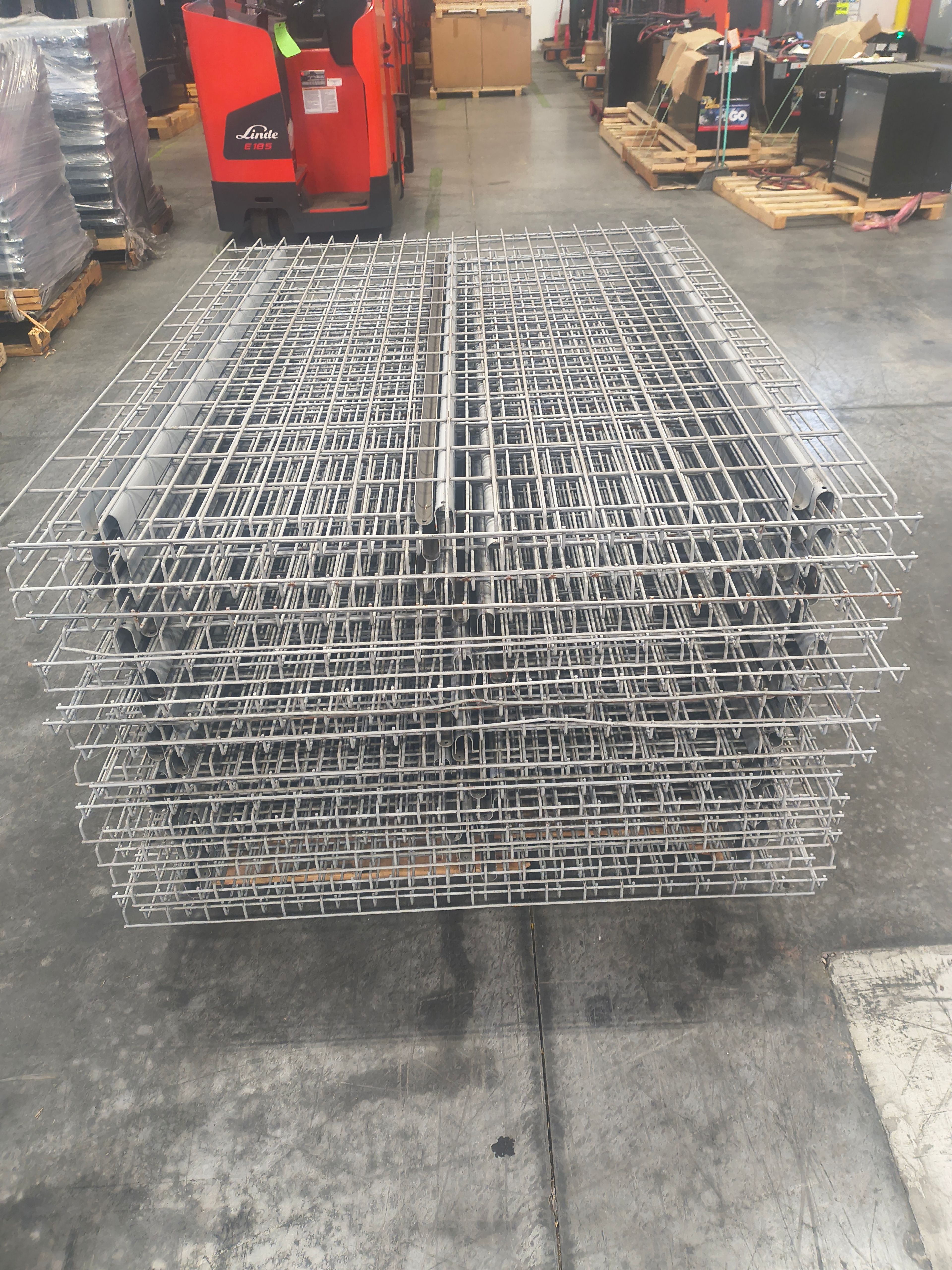 Wire Deck - 60" x 46" - Outside Waterfall - Document 5