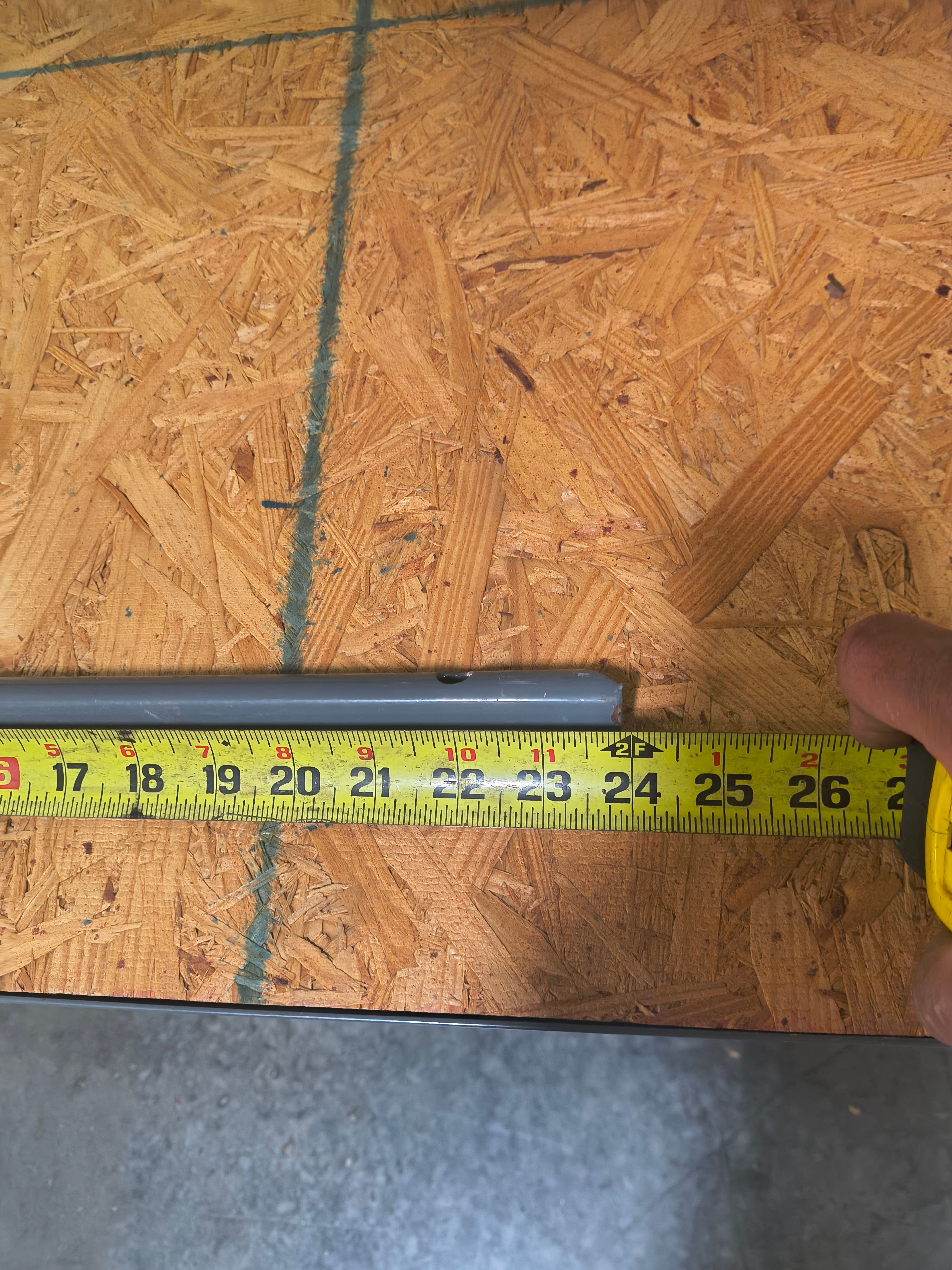 Rivet Shelving Middle (Side) Beam - 24" x 1 1/4" - Document 3