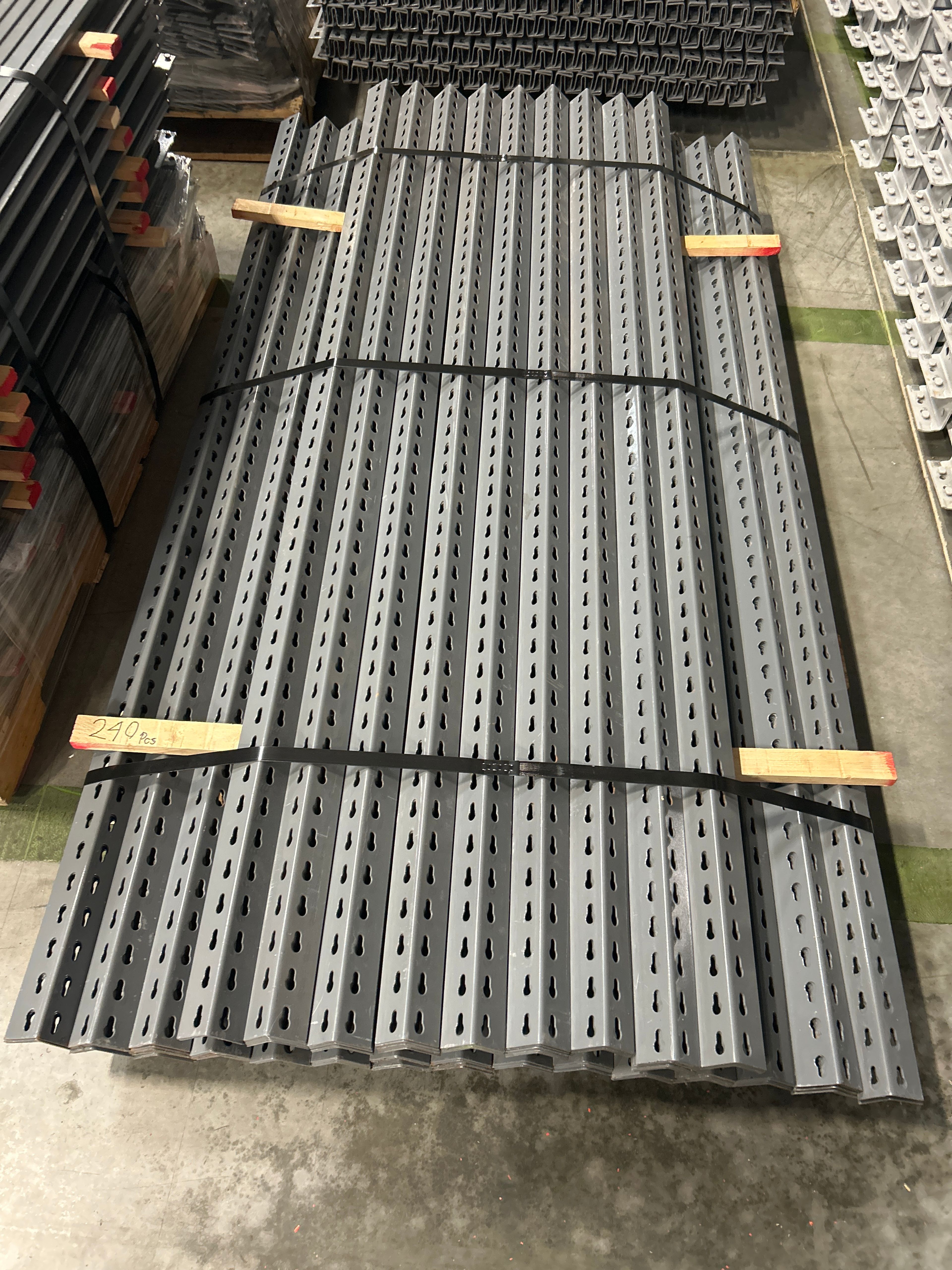 Rivet Shelving Angle Post 72" - Document 1