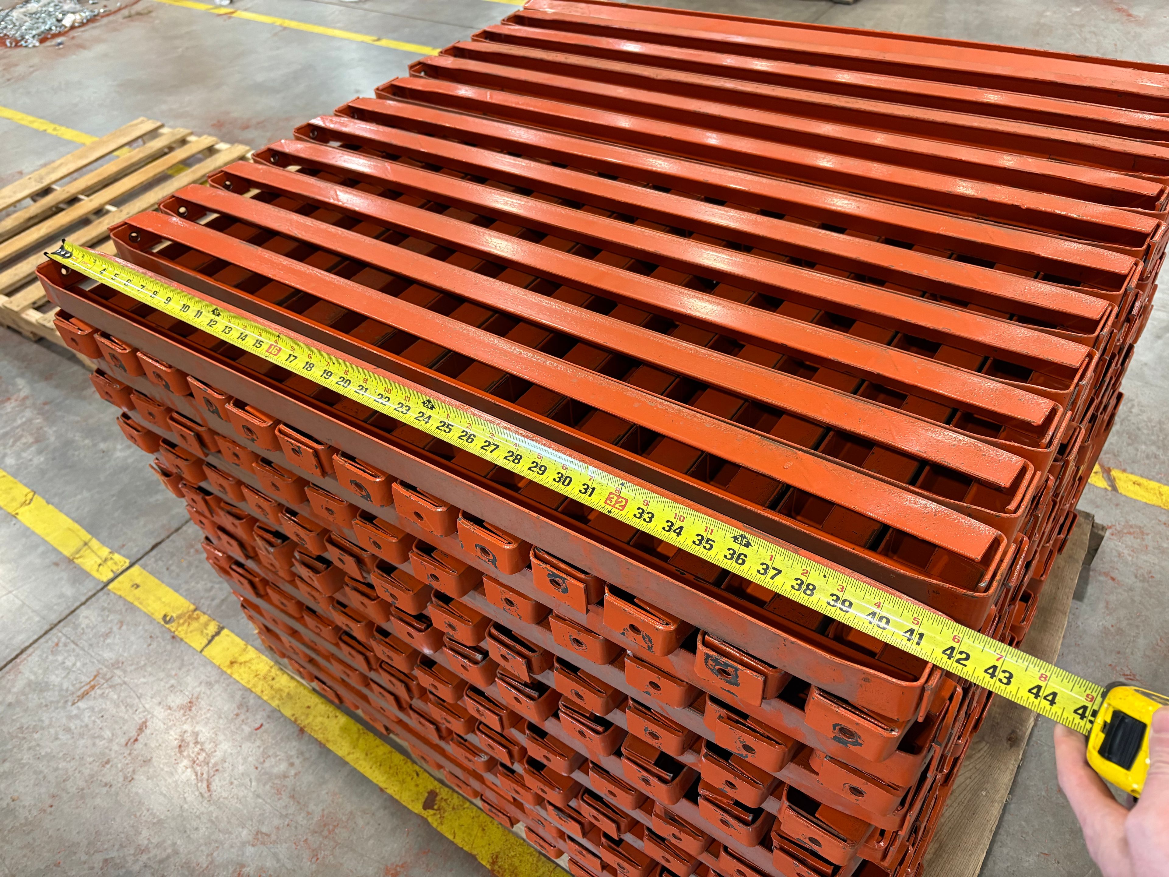 Pallet Support - 42" x 3" - Document 3