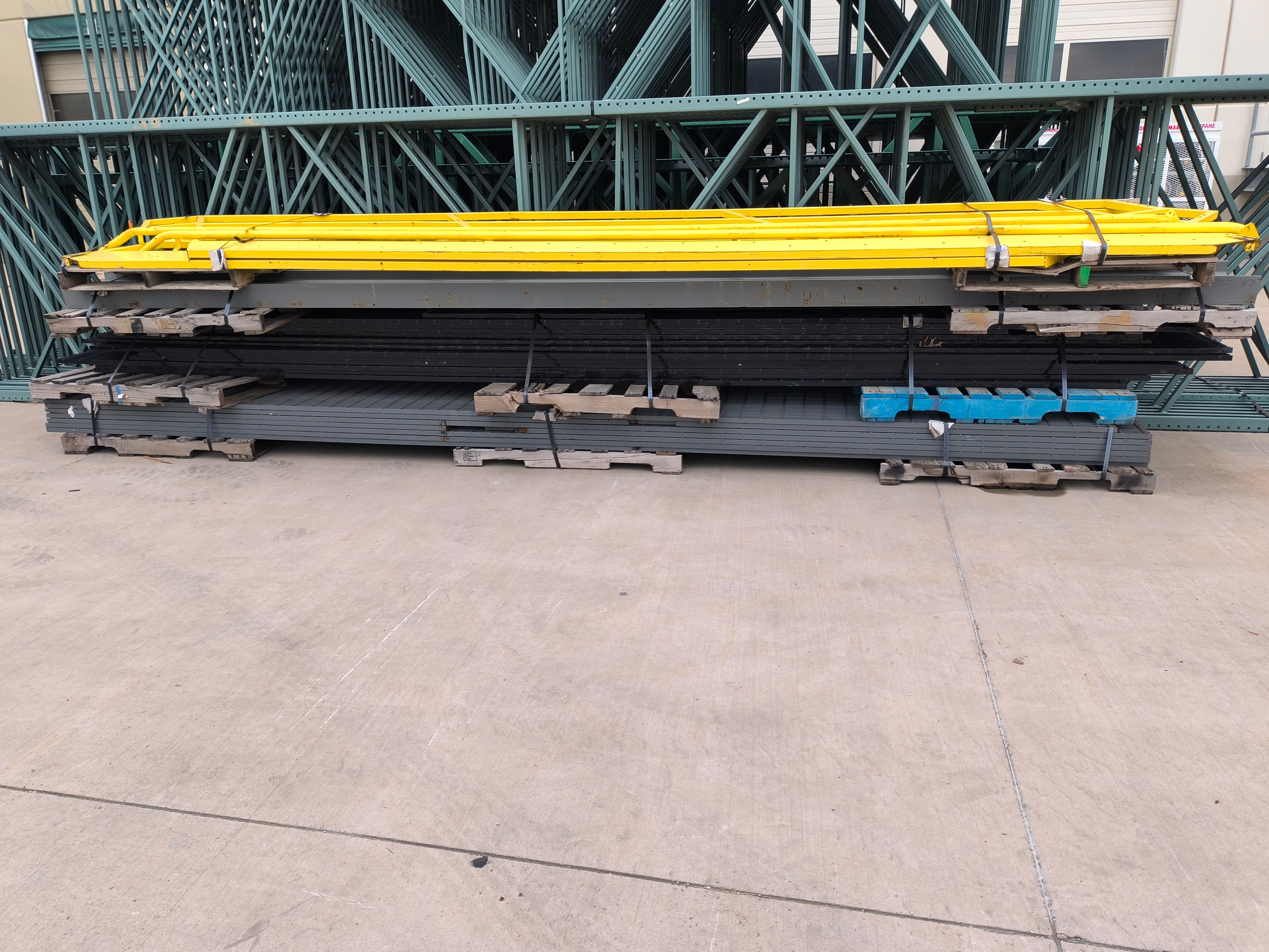 Mezzanine - 91' 8" 3/4" x 126' - Document 15