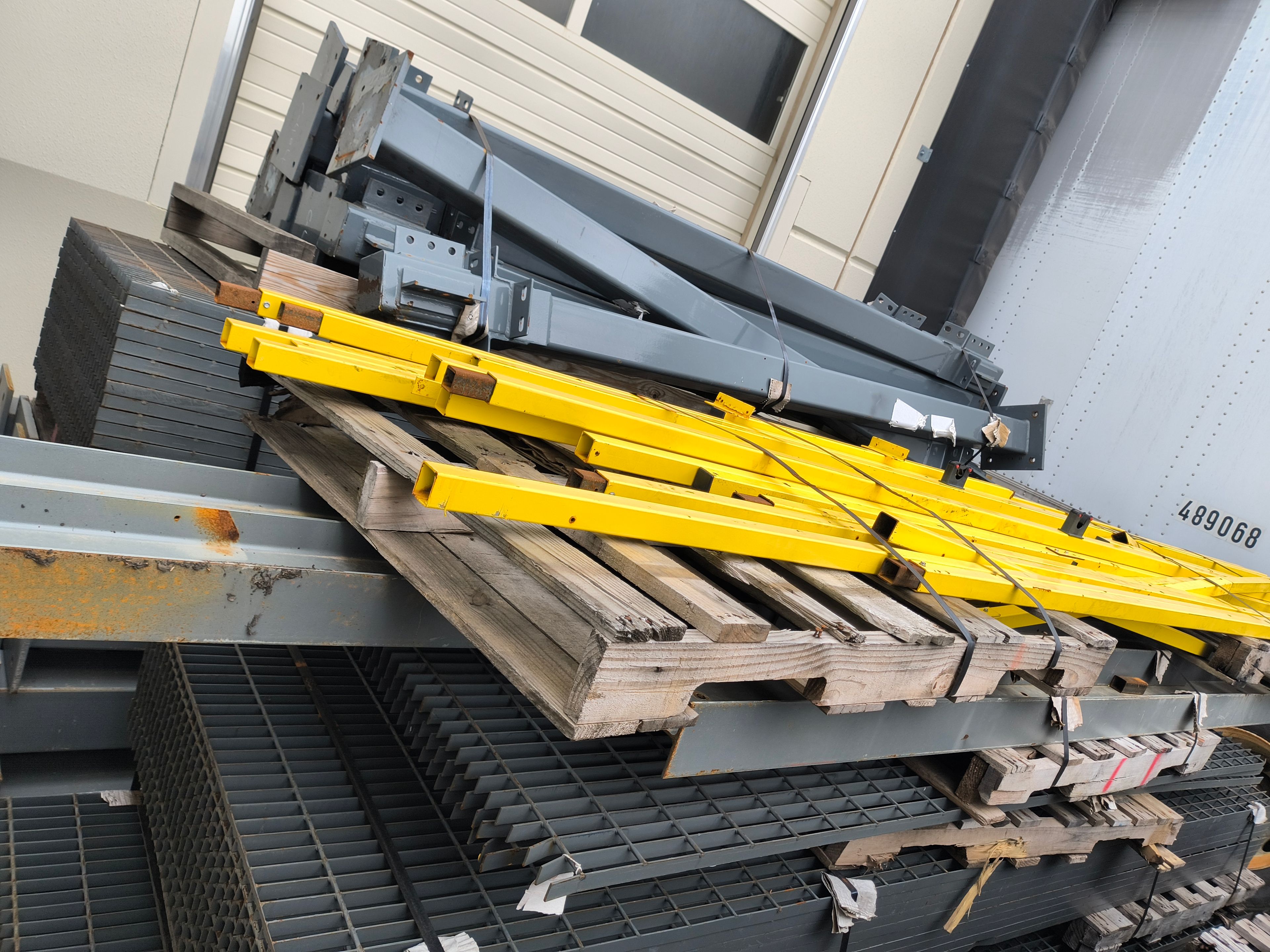 Mezzanine - 91' 8" 3/4" x 126' - Document 14