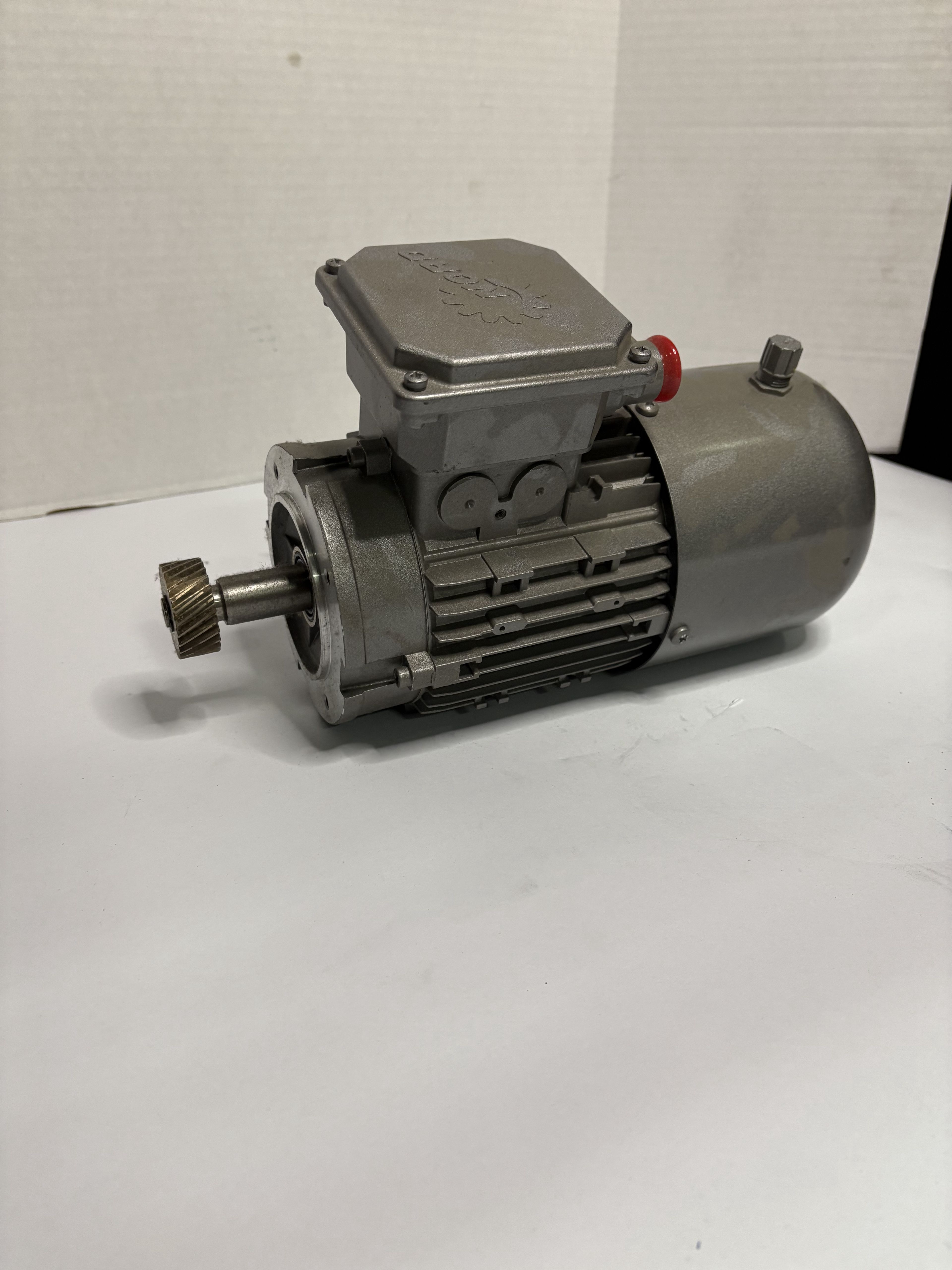 Nord Drive Systems - .5 HP Electric Motor - SK71L/4 CUS IG43P - Document 5