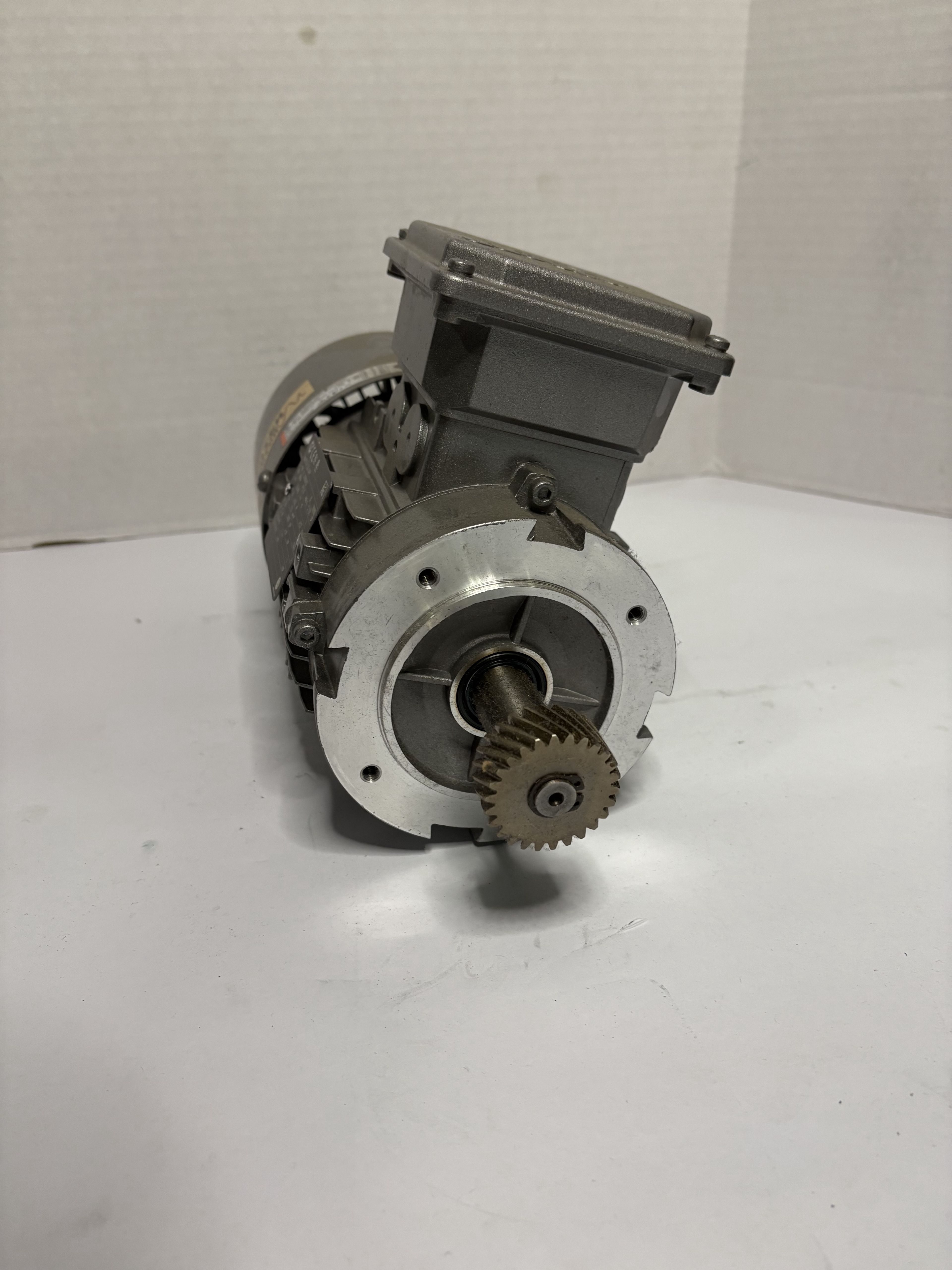Nord Drive Systems - .5 HP Electric Motor - SK71L/4 CUS IG43P - Document 6