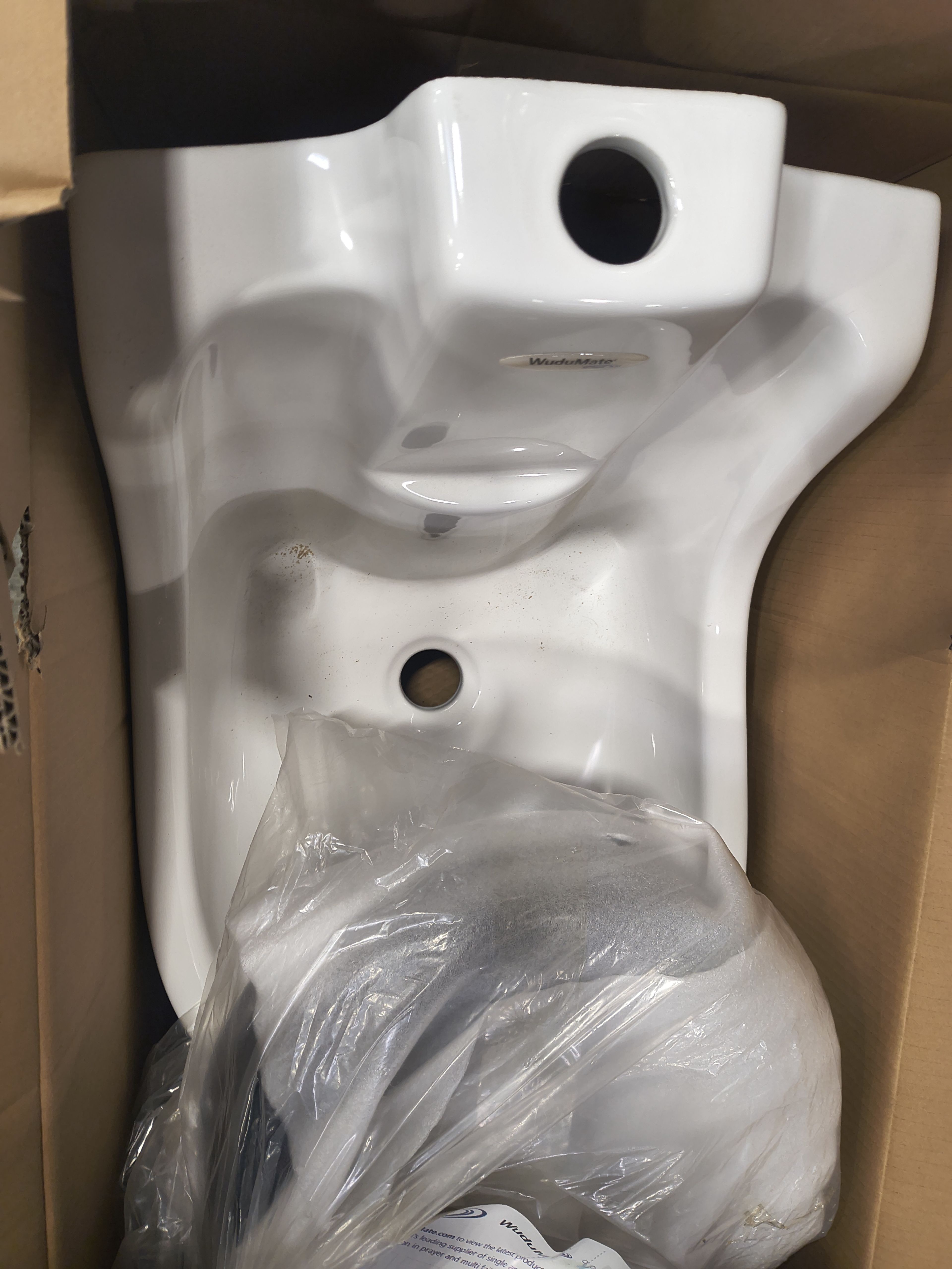 Compact Porcelain Foot Bath - Document 4