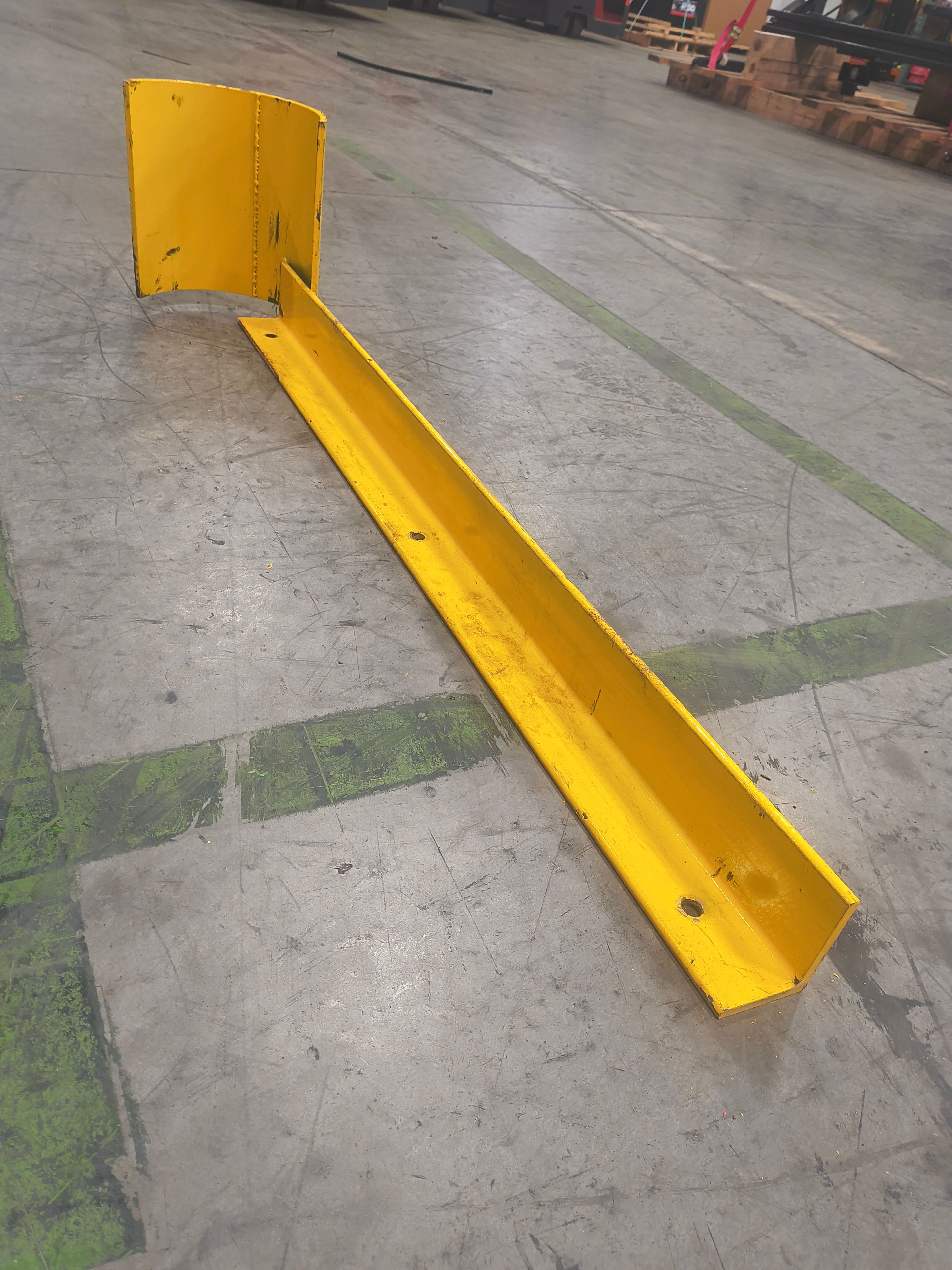 End of Aisle Guard 51" Left - Document 2