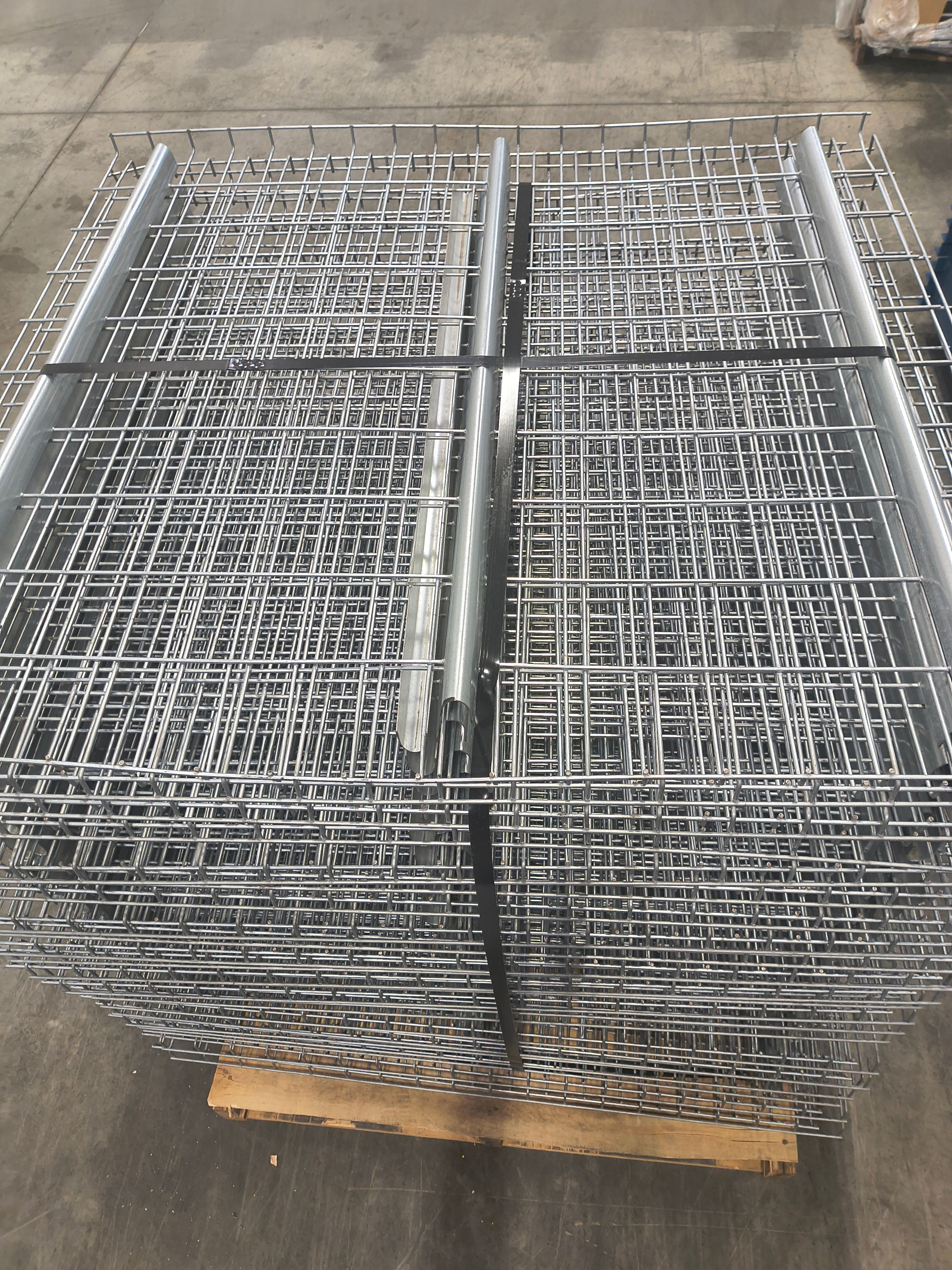 Wire Deck - 42" x 46 " Outside Waterfall  - Document 1